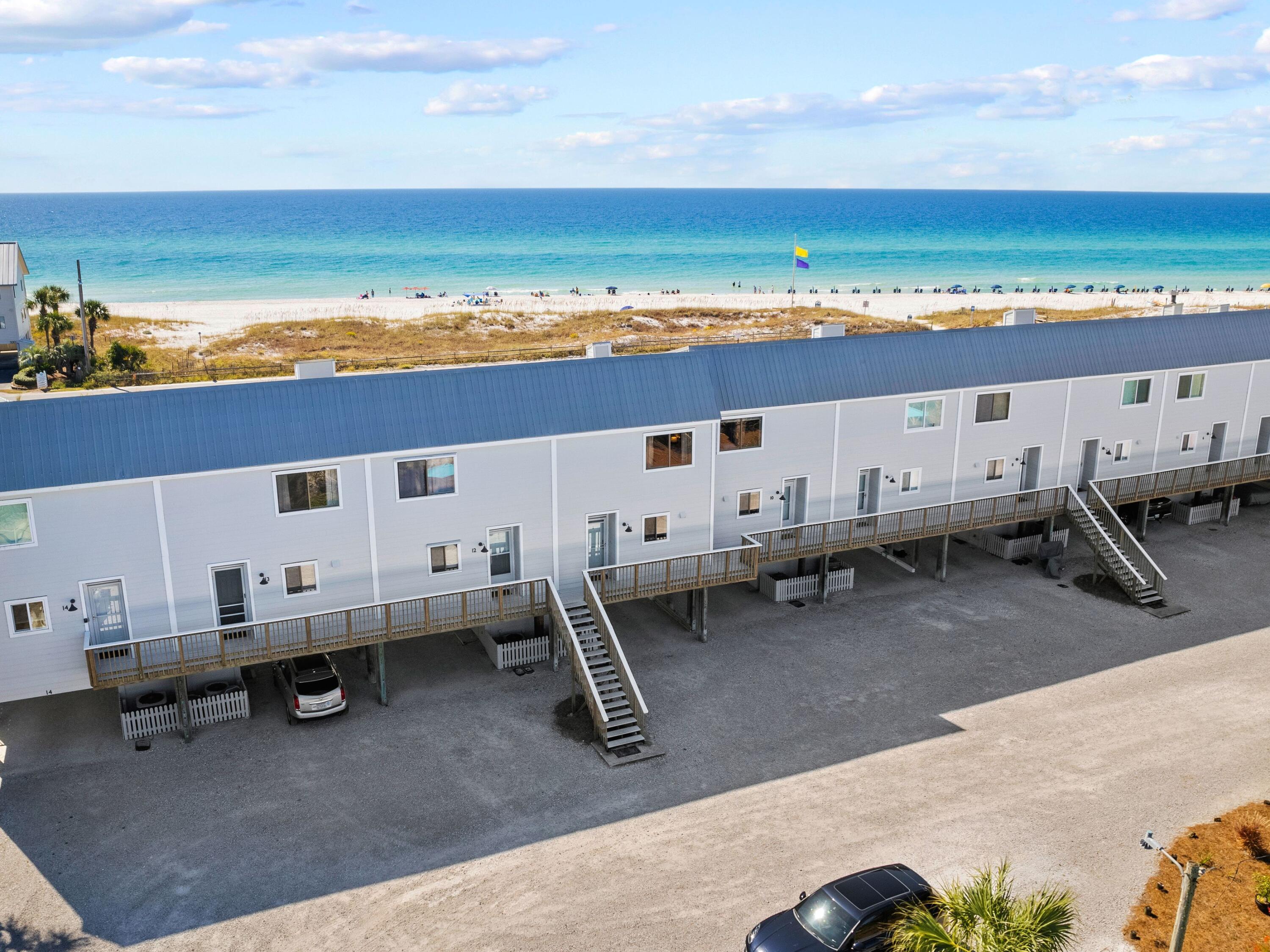 207 Beachfront Trail, UNIT 11