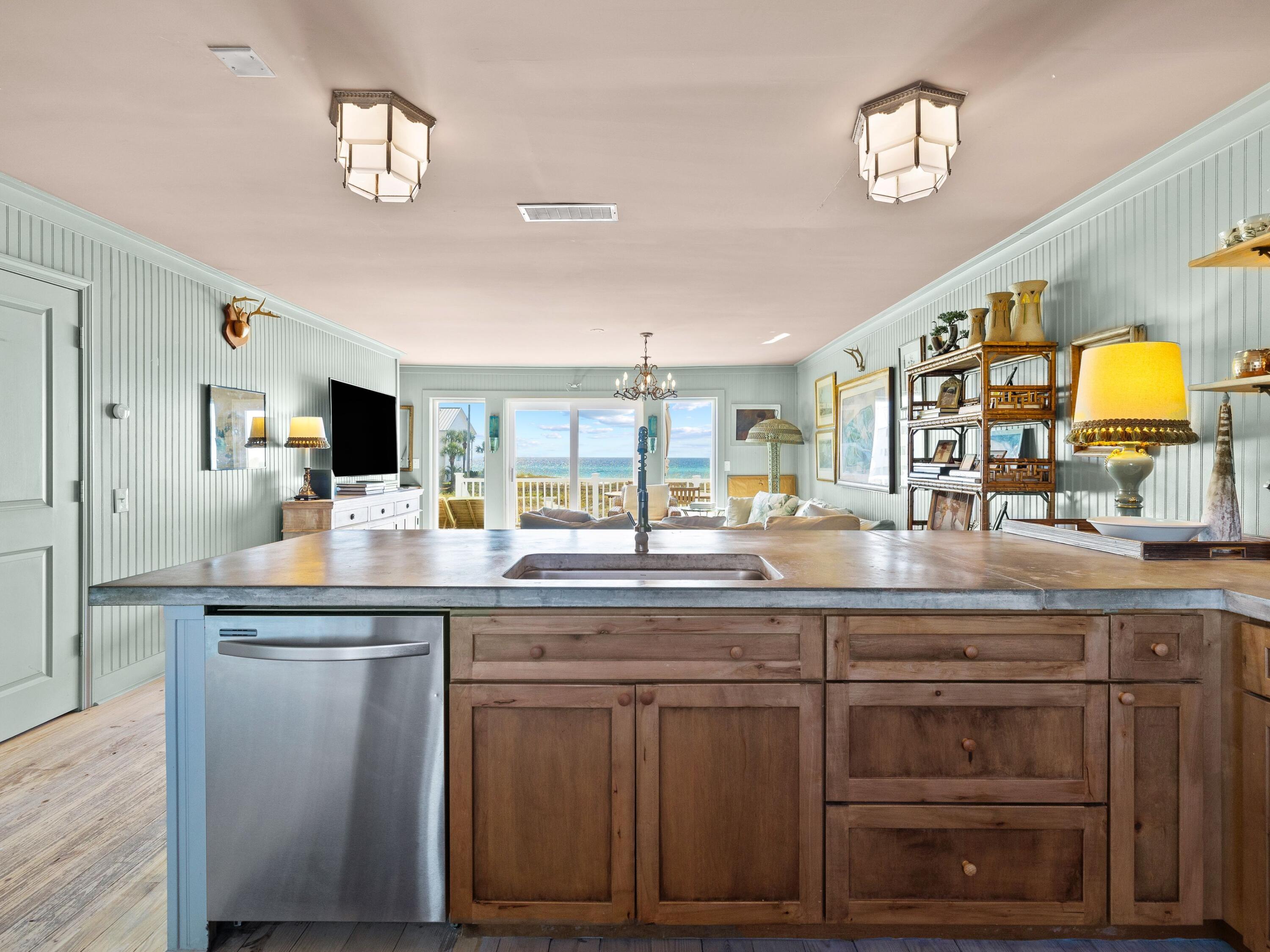 207 Beachfront Trail, UNIT 11