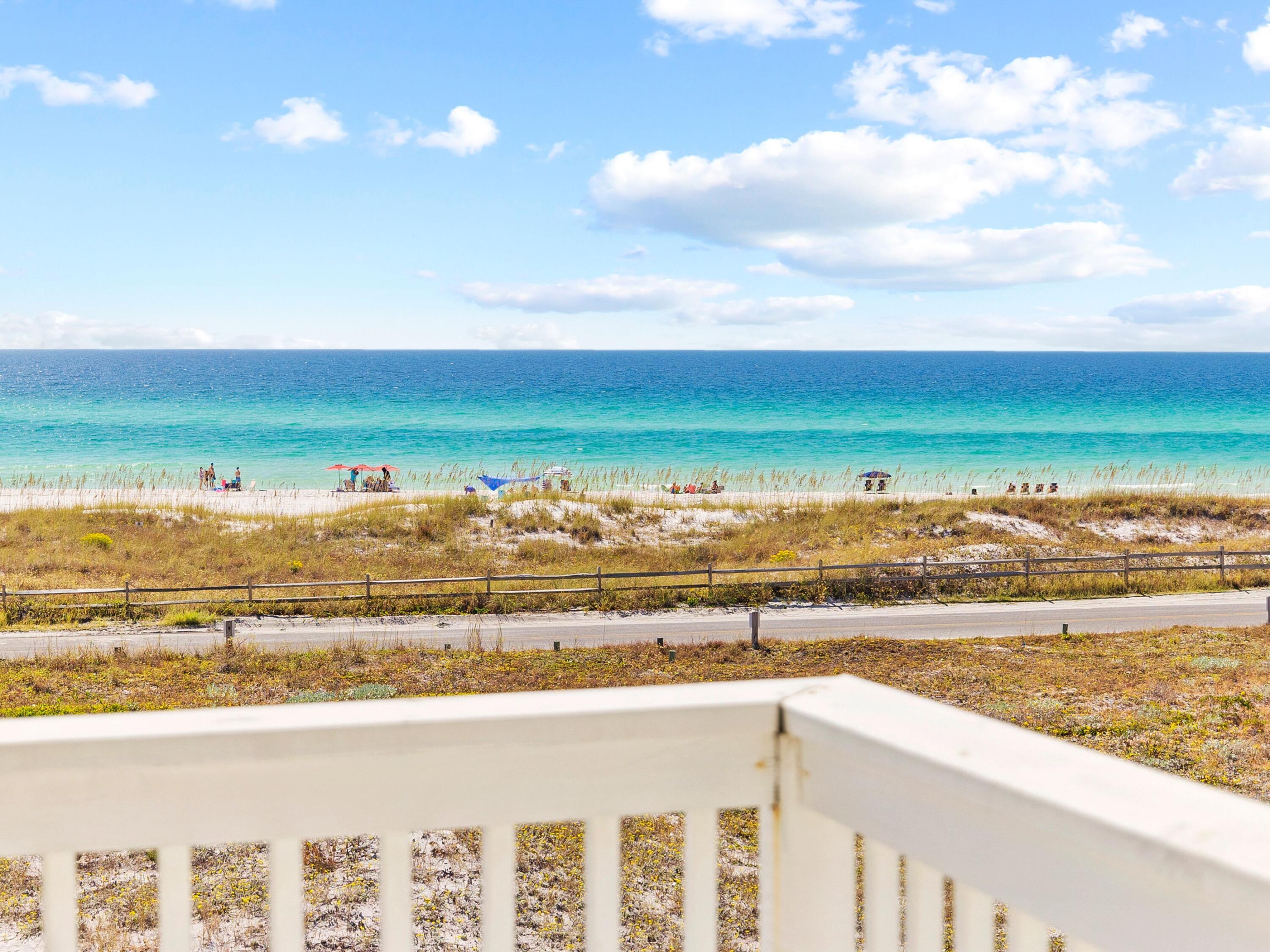207 Beachfront Trail, UNIT 11