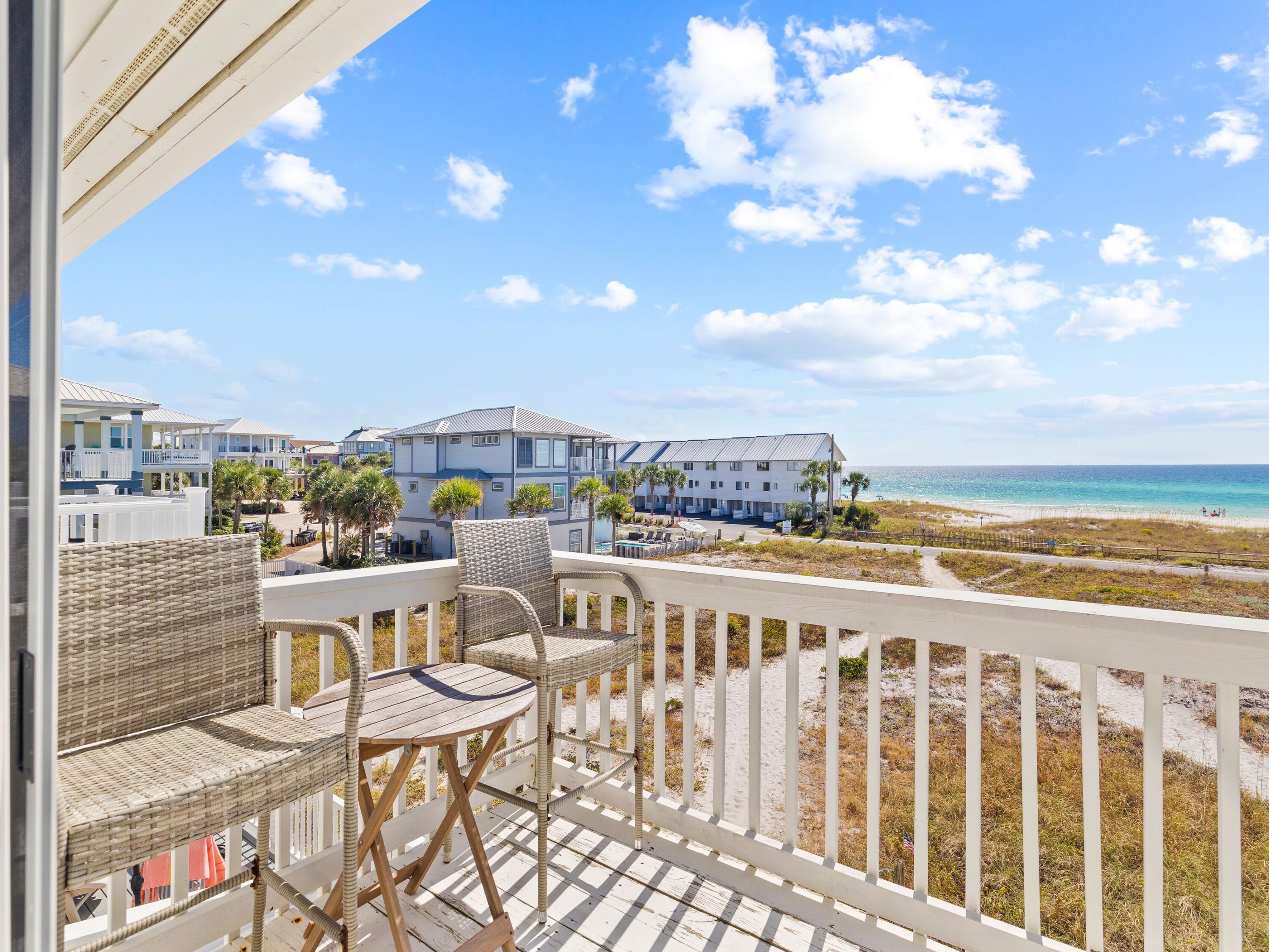 207 Beachfront Trail, UNIT 11