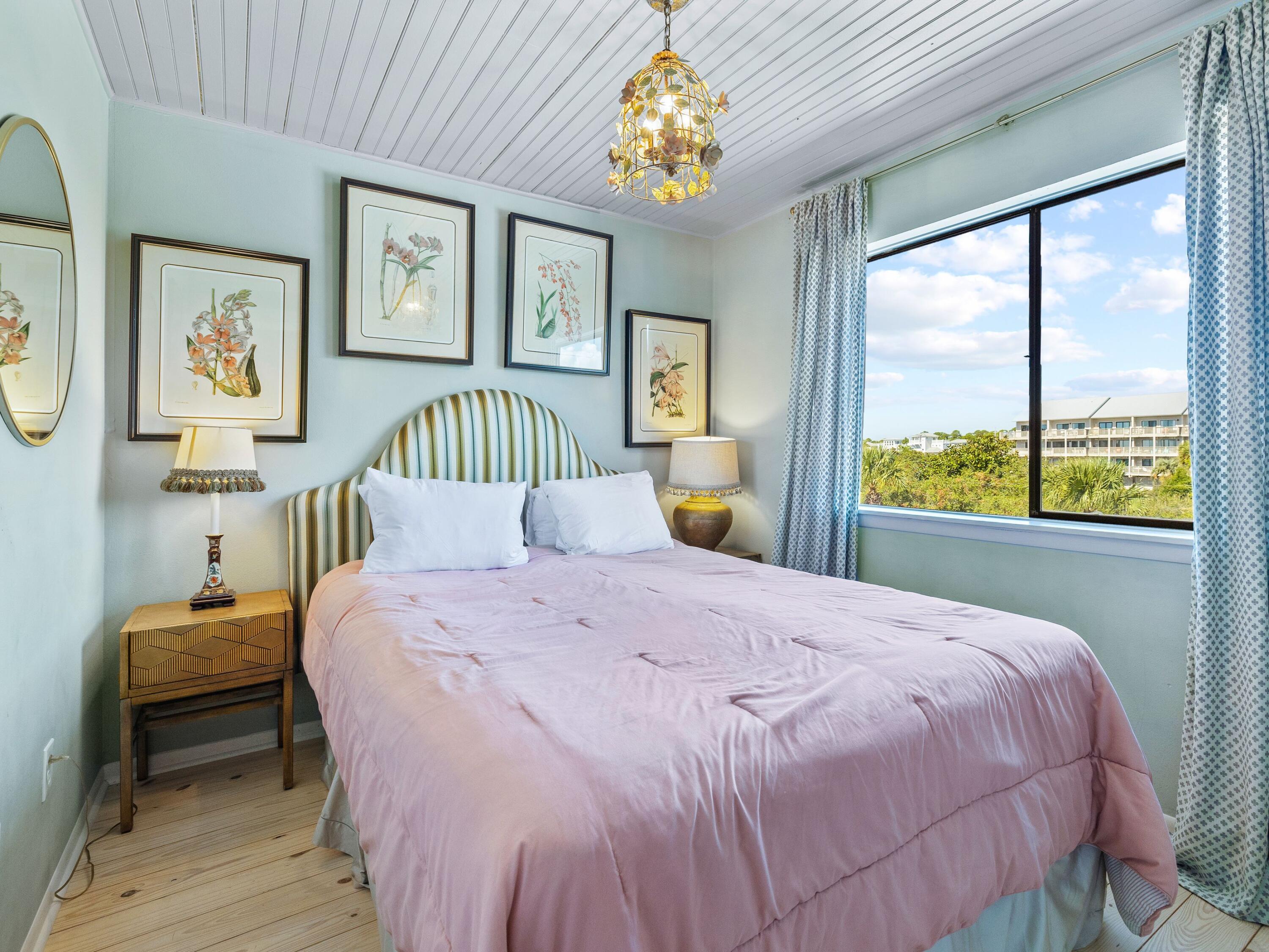 207 Beachfront Trail, UNIT 11