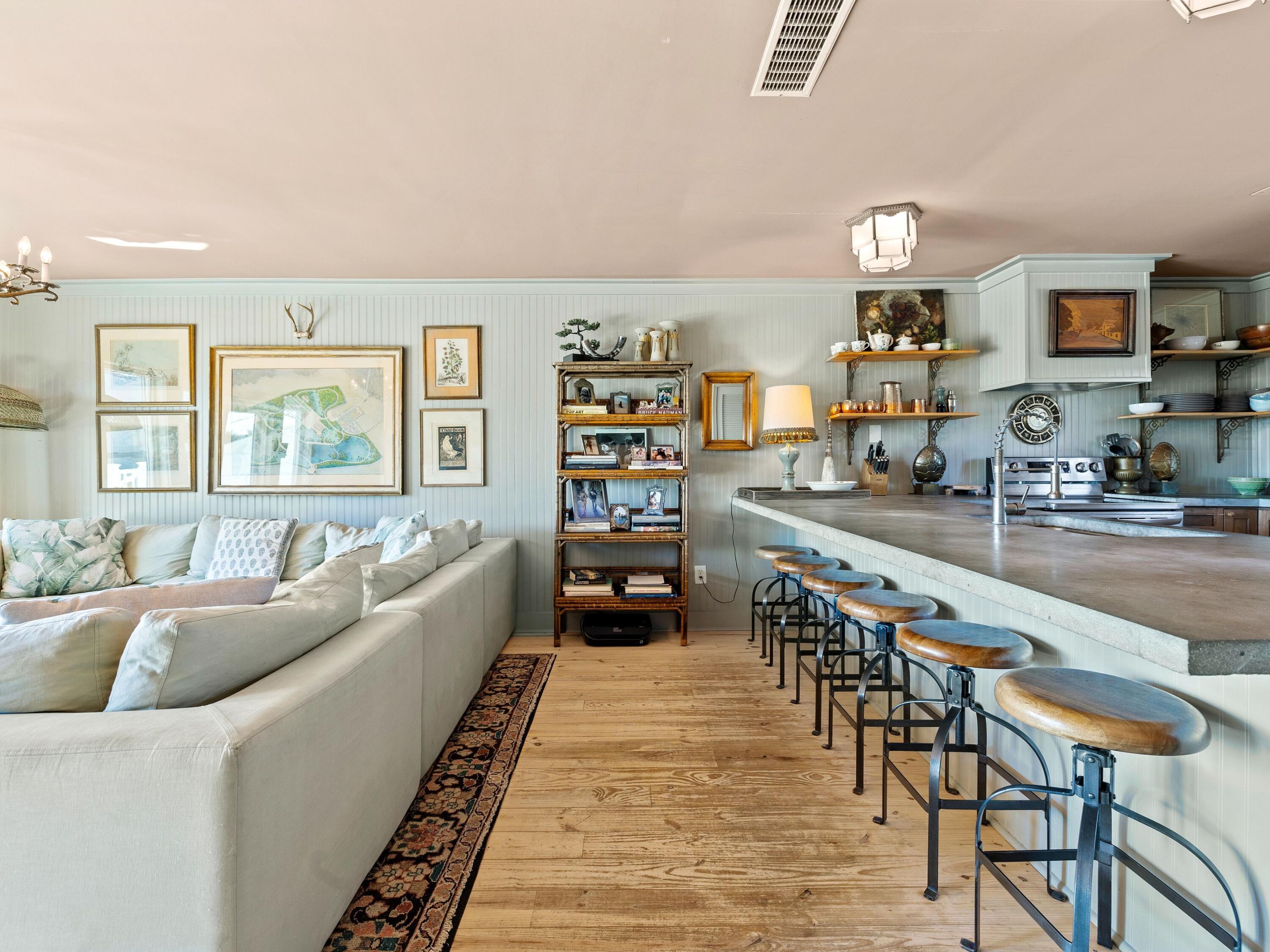 207 Beachfront Trail, UNIT 11