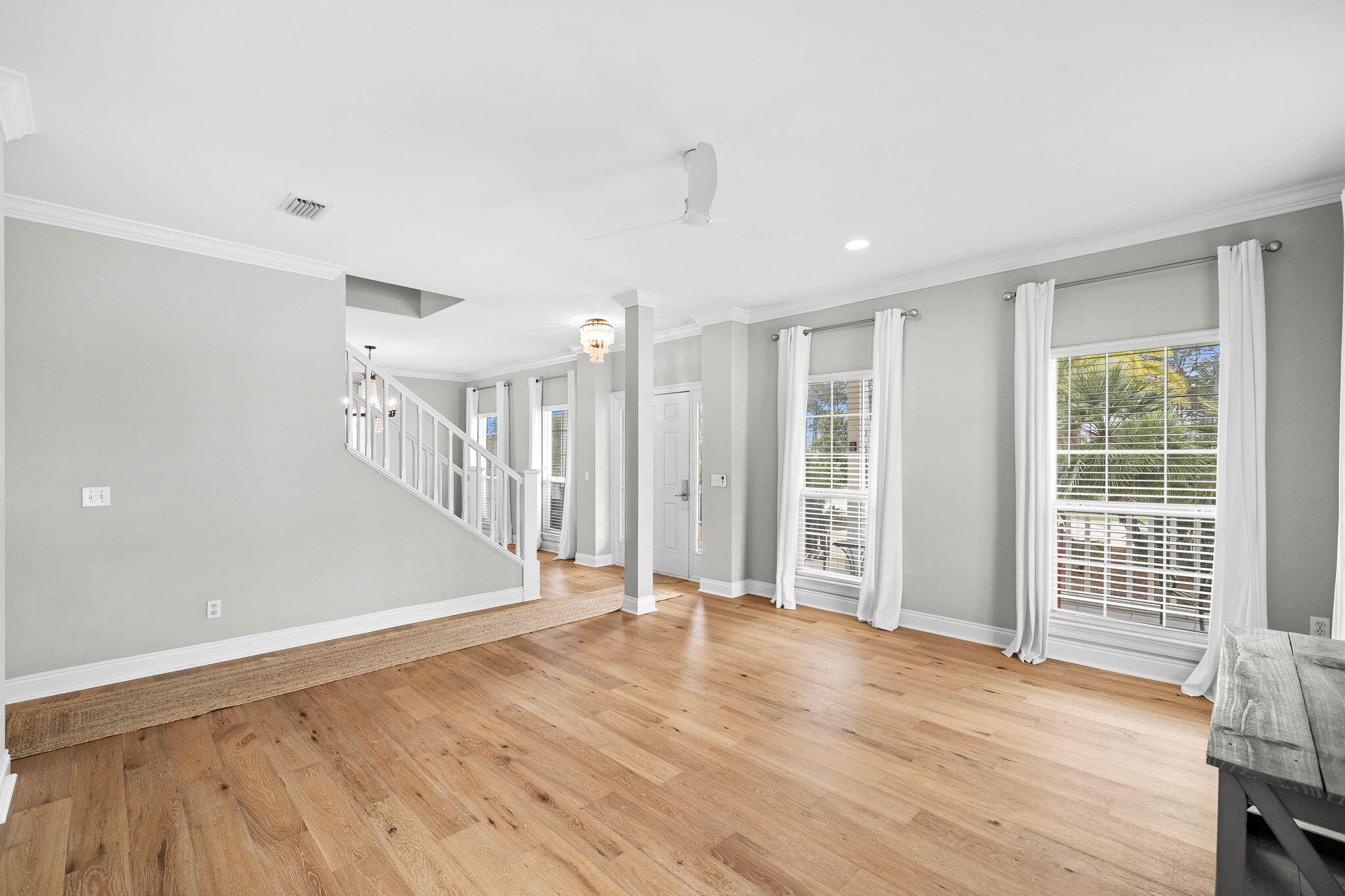208 N Wall Street