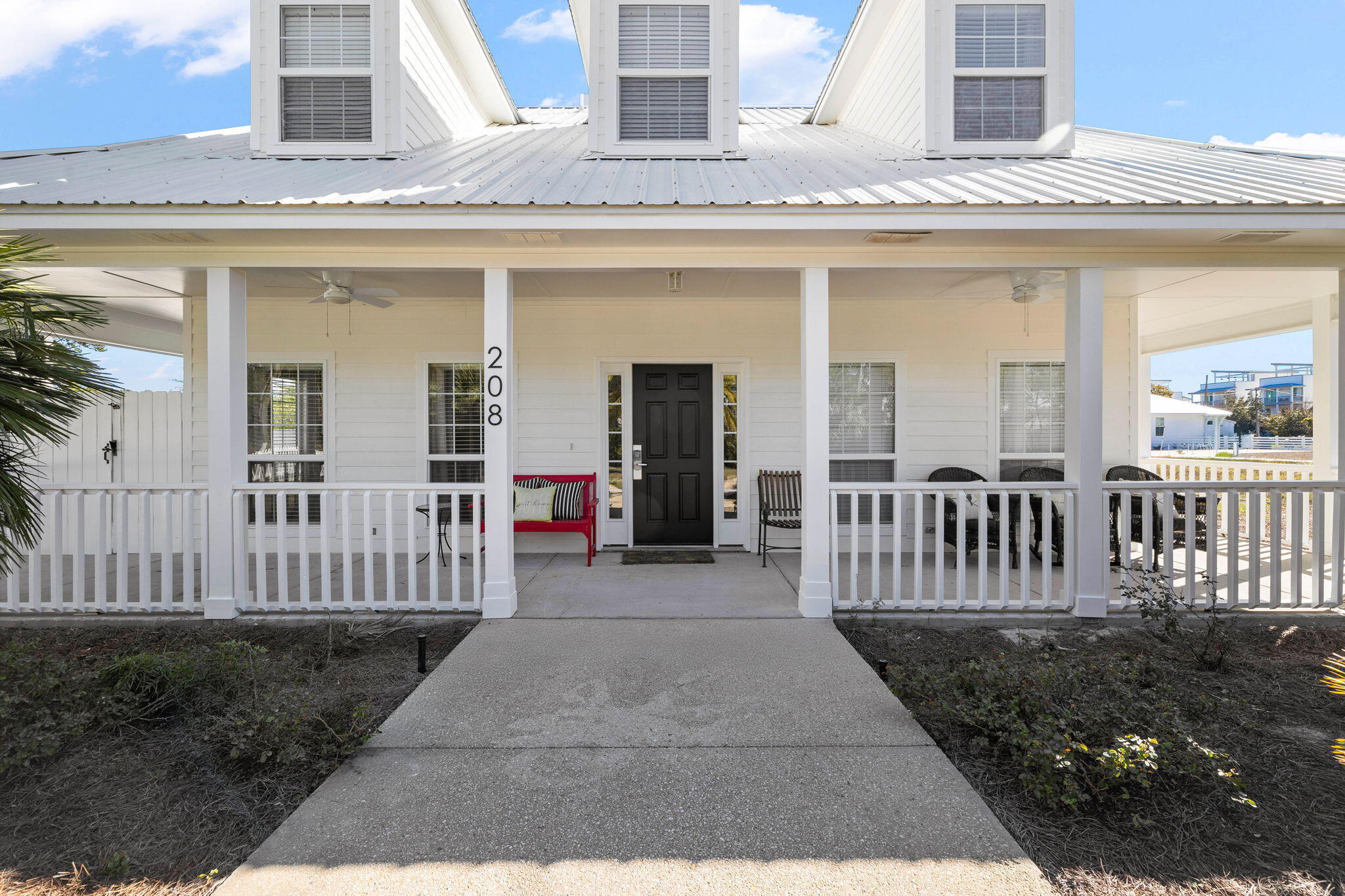 208 N Wall Street