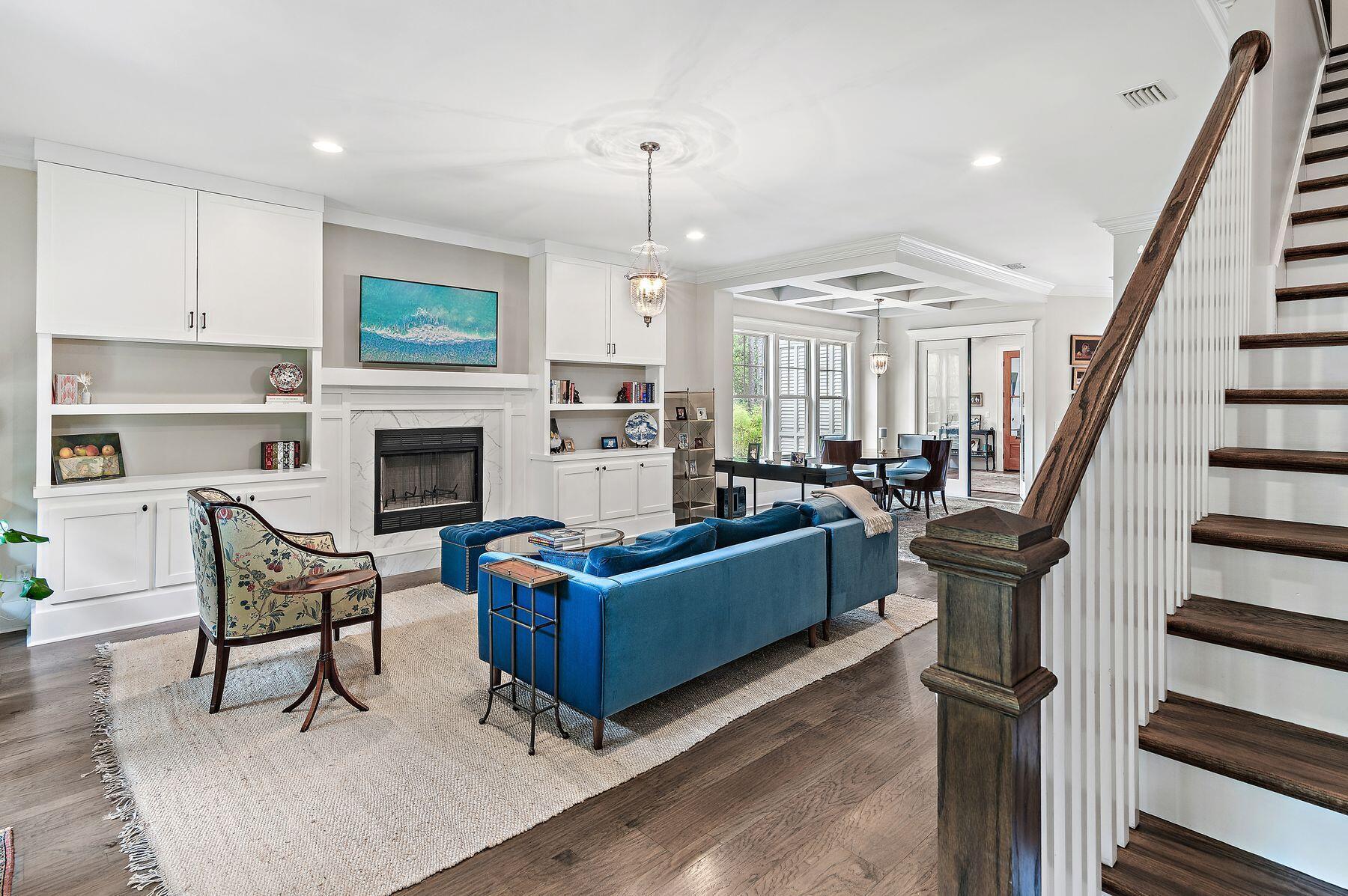 1406 Turtleback Trail
