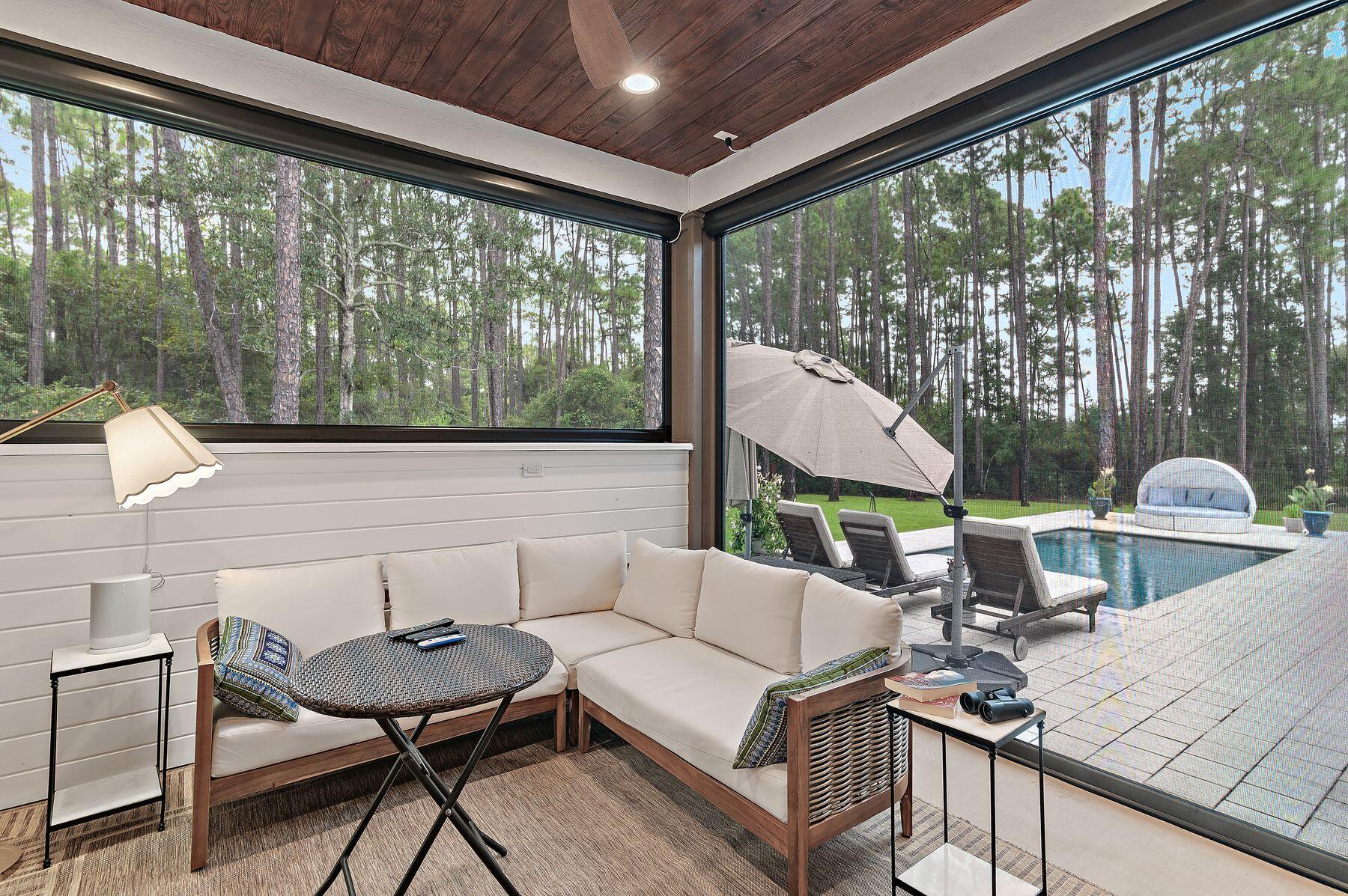 1406 Turtleback Trail