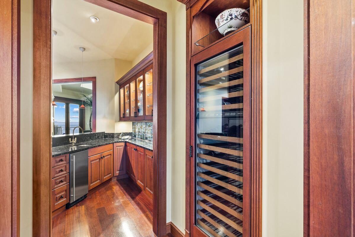 281 Grove Lane