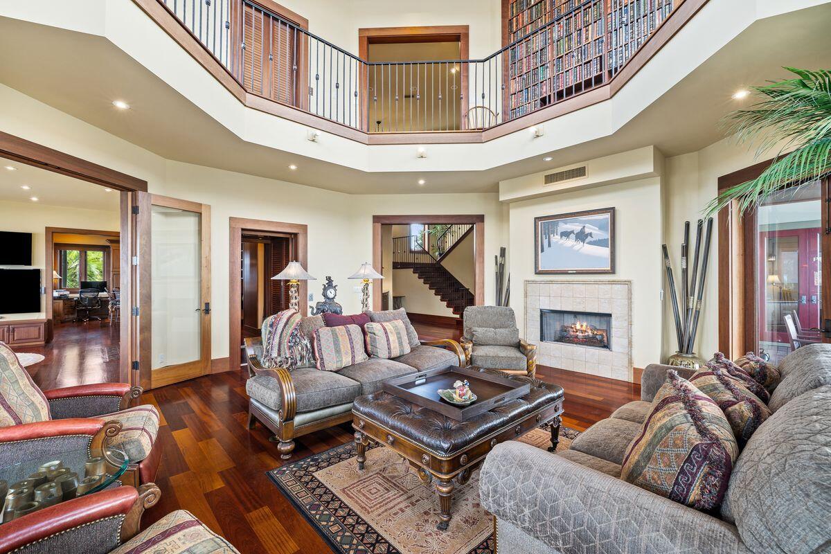 281 Grove Lane