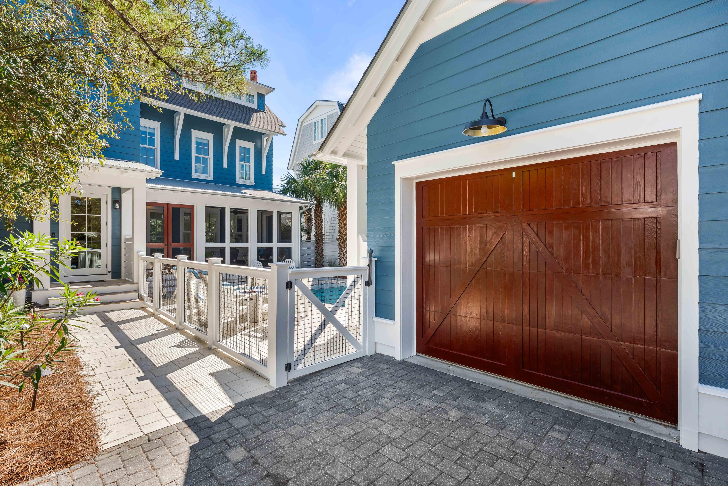 50 N Founders Lane