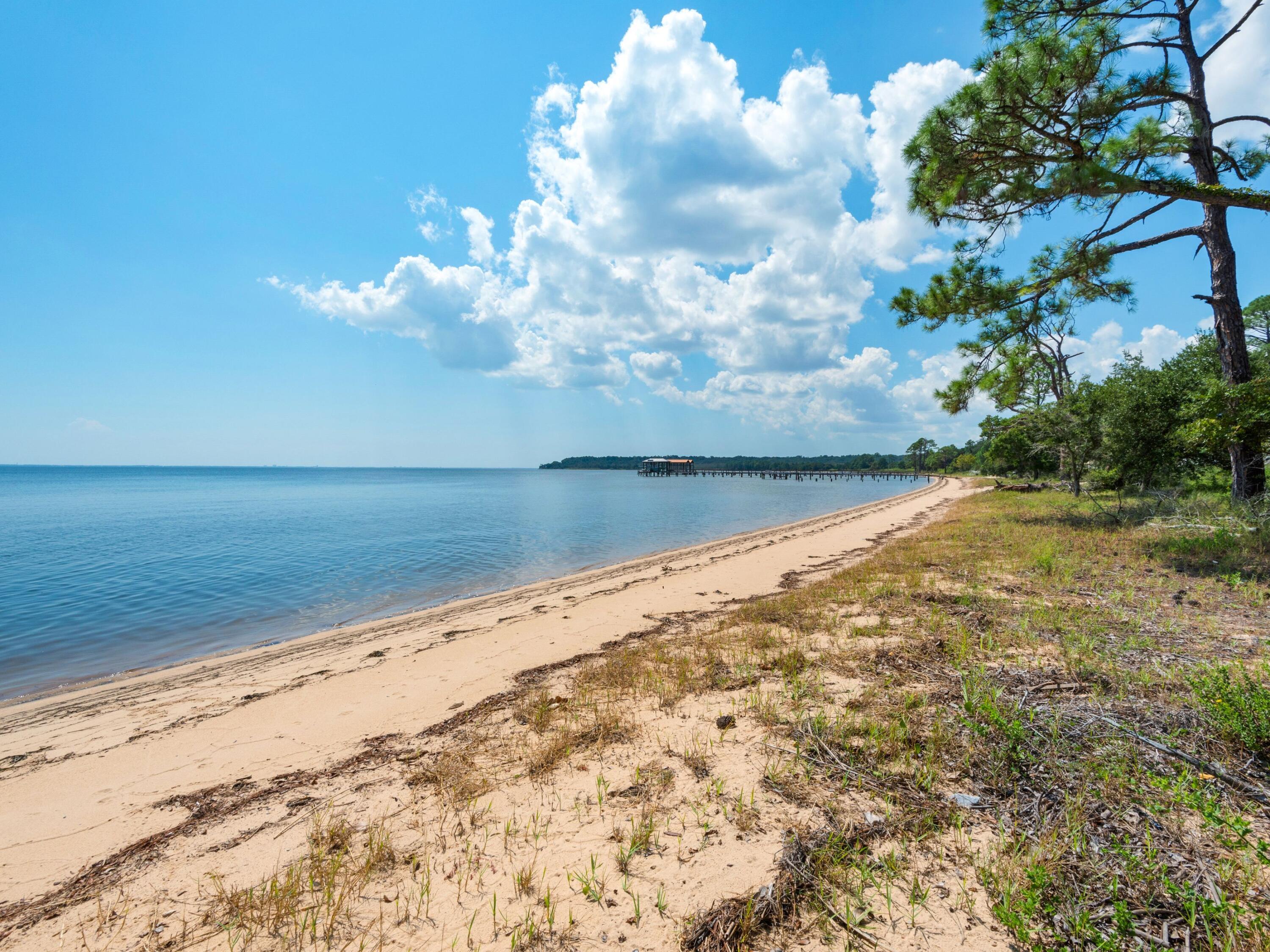 6530 Scenic Highway