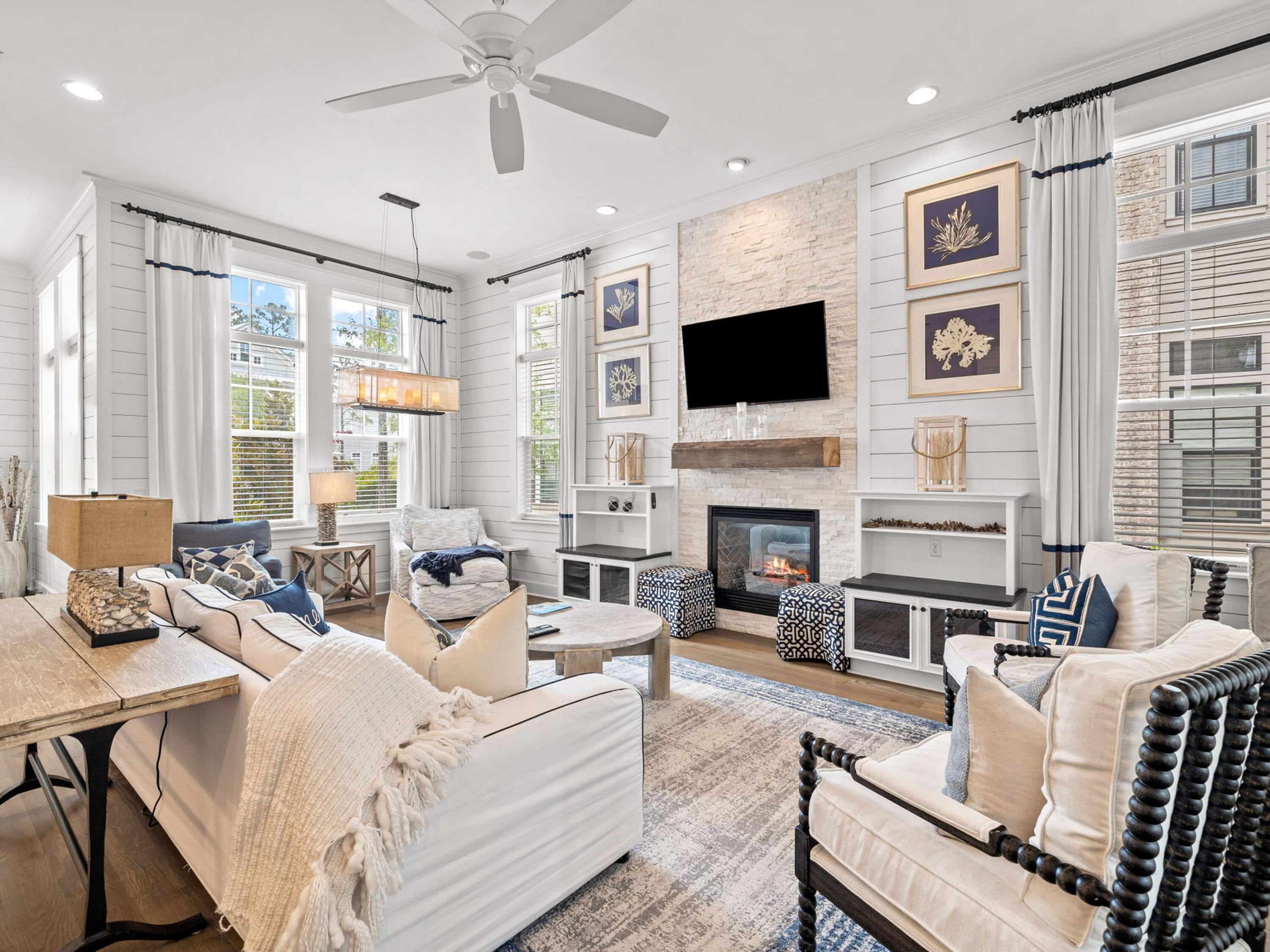 397 E Royal Fern Way