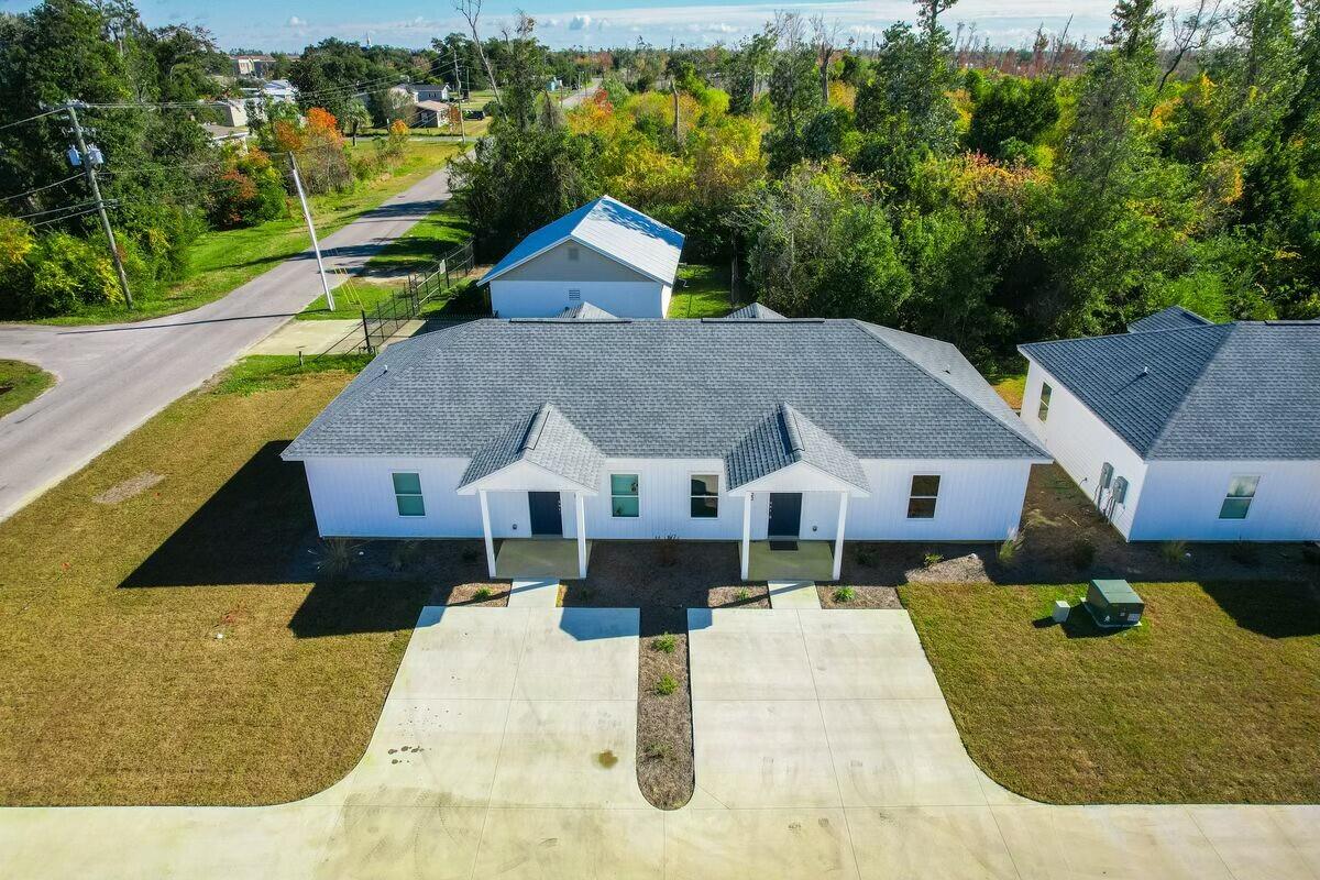 2729 Carol Lane Lane