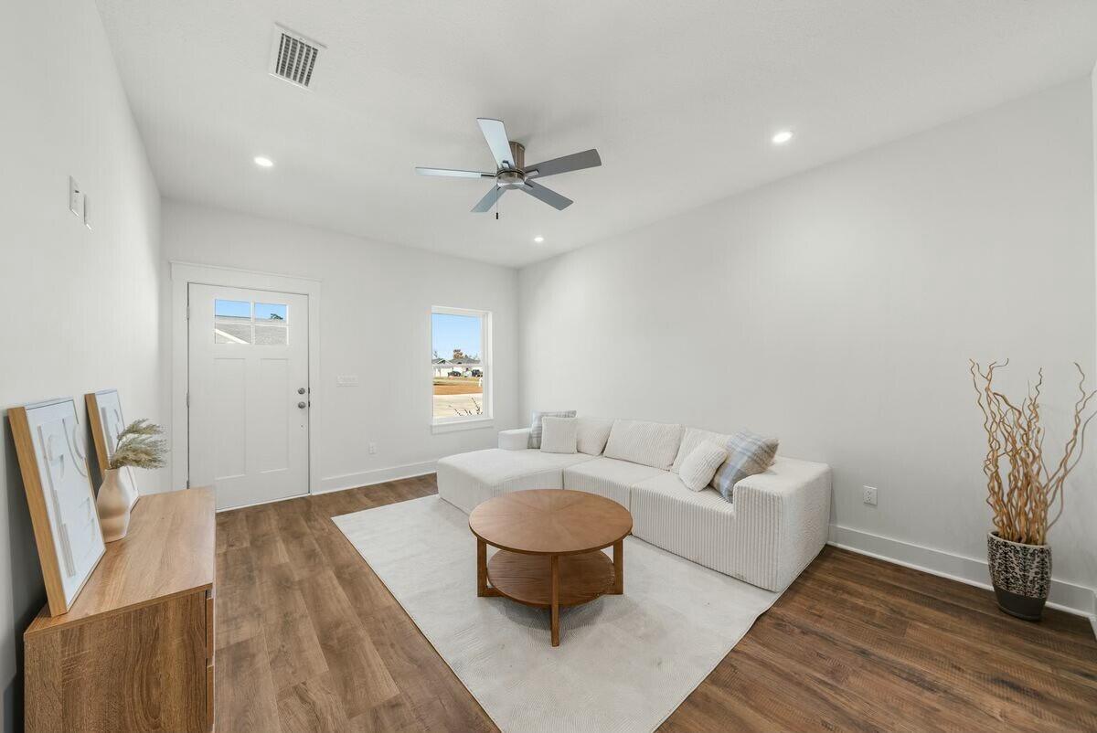 2729 Carol Lane Lane