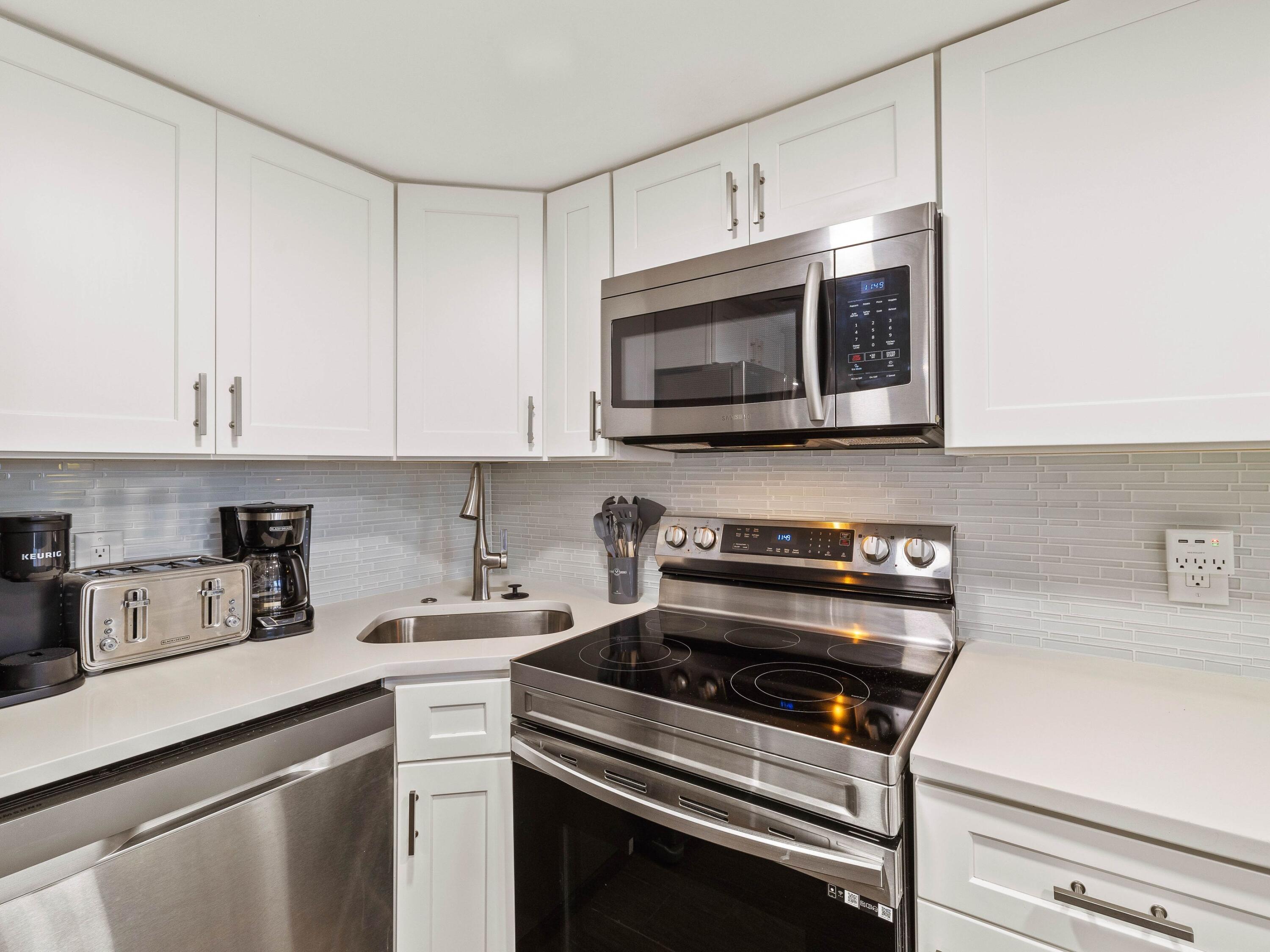 510 Gulf Shore Drive, 109
