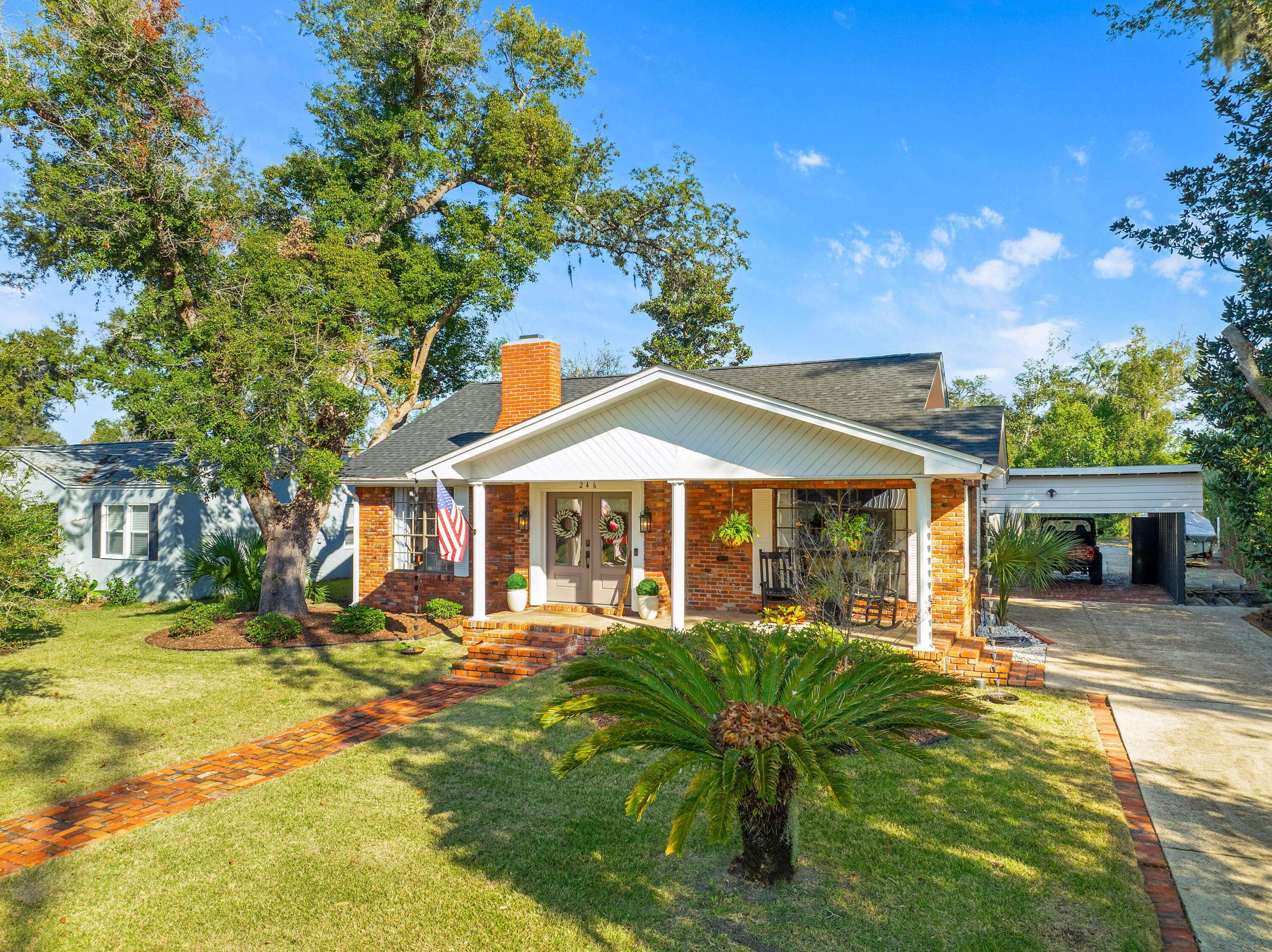 246 Hamilton Avenue
