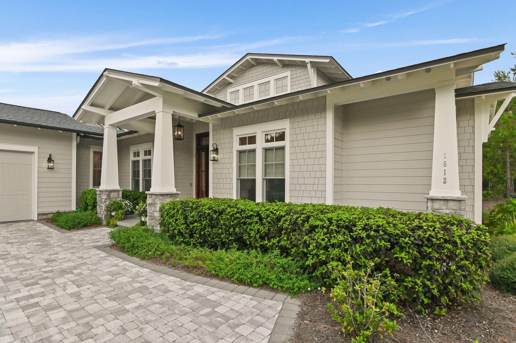 1612 Lost Cove Lane
