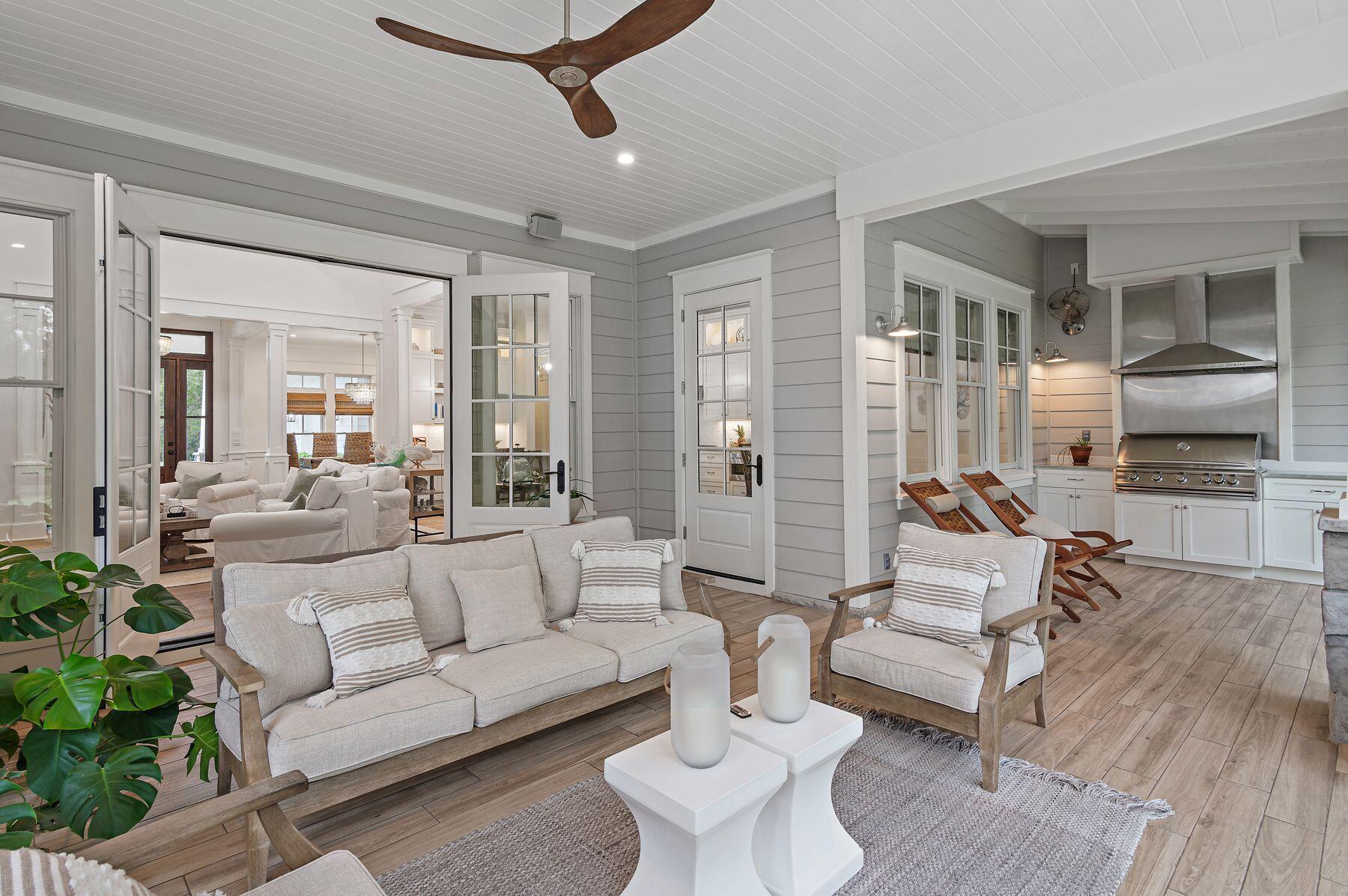 1612 Lost Cove Lane