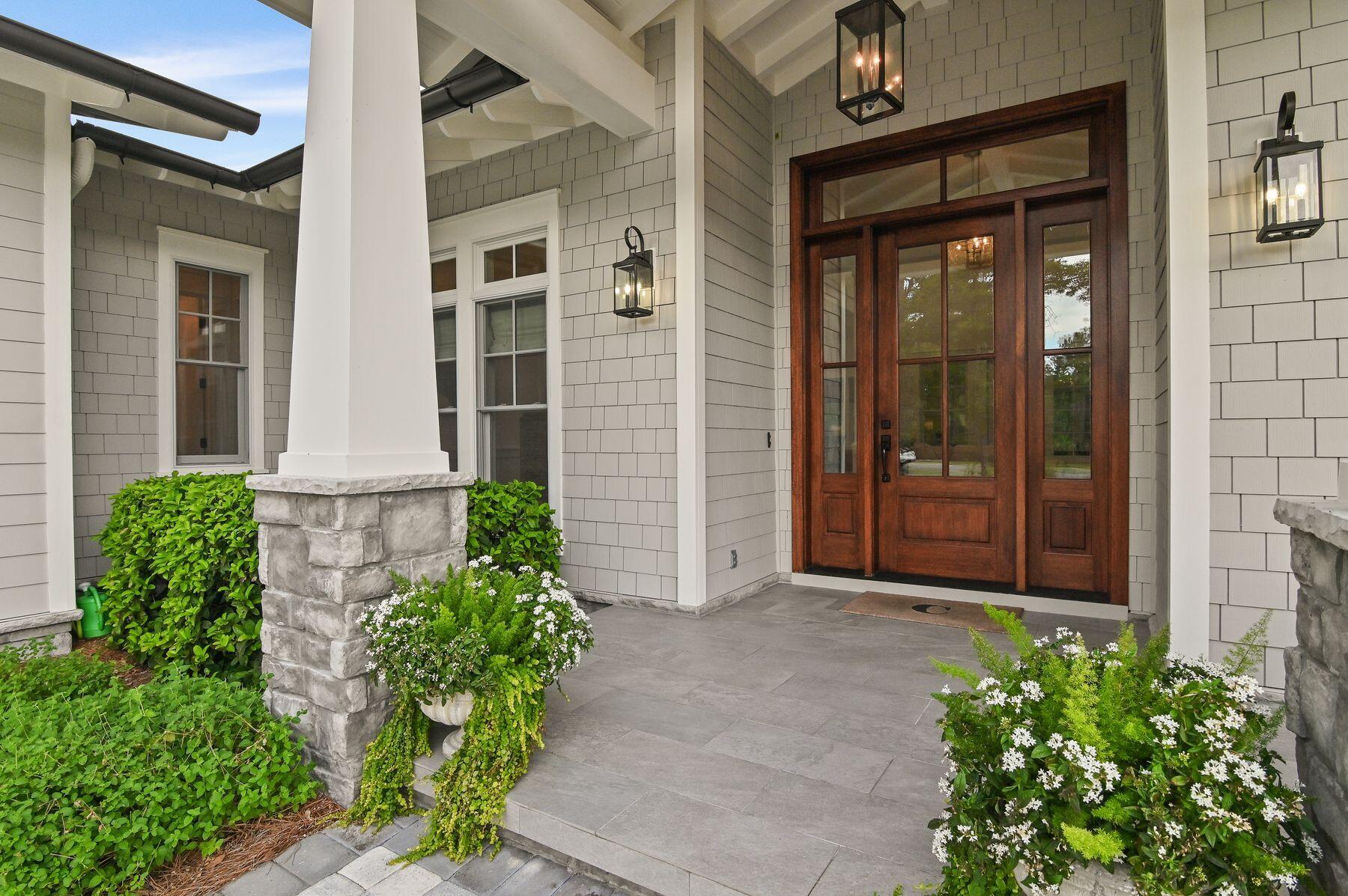1612 Lost Cove Lane