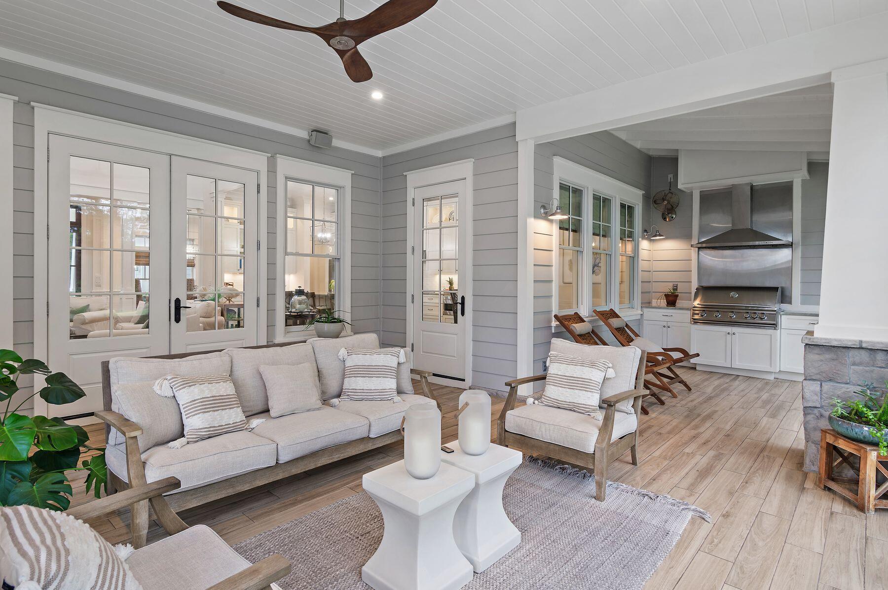 1612 Lost Cove Lane