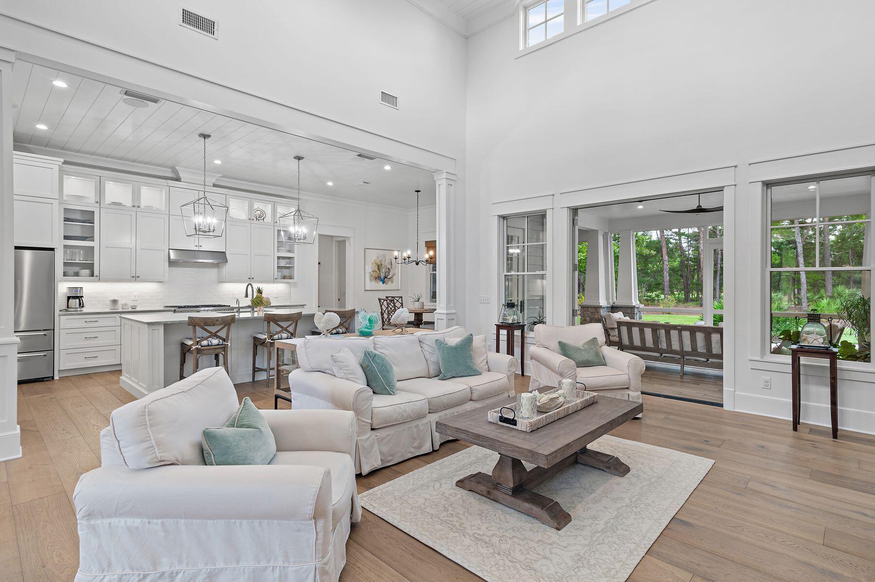 1612 Lost Cove Lane
