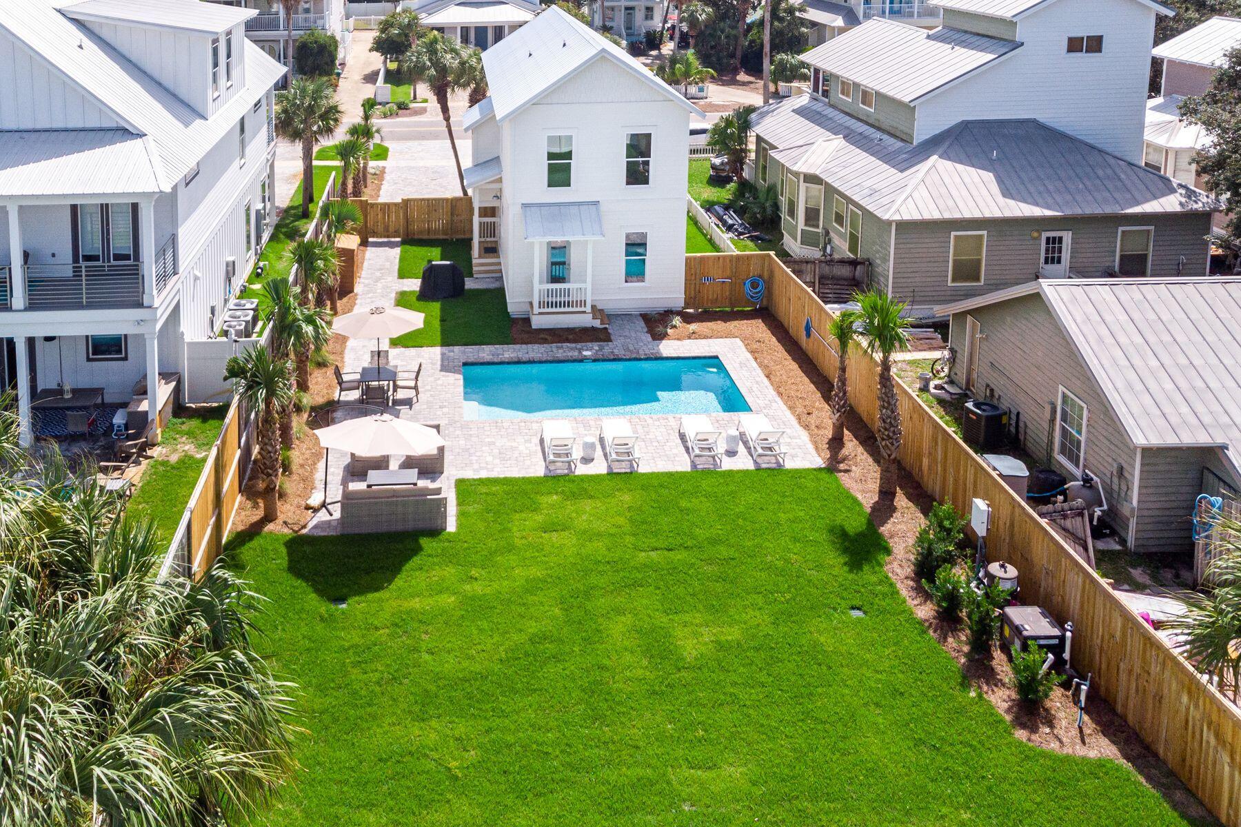 76 Stingray Street