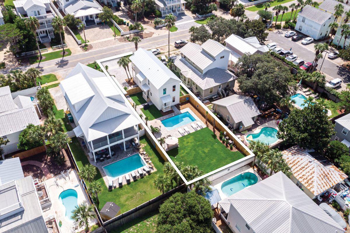 76 Stingray Street