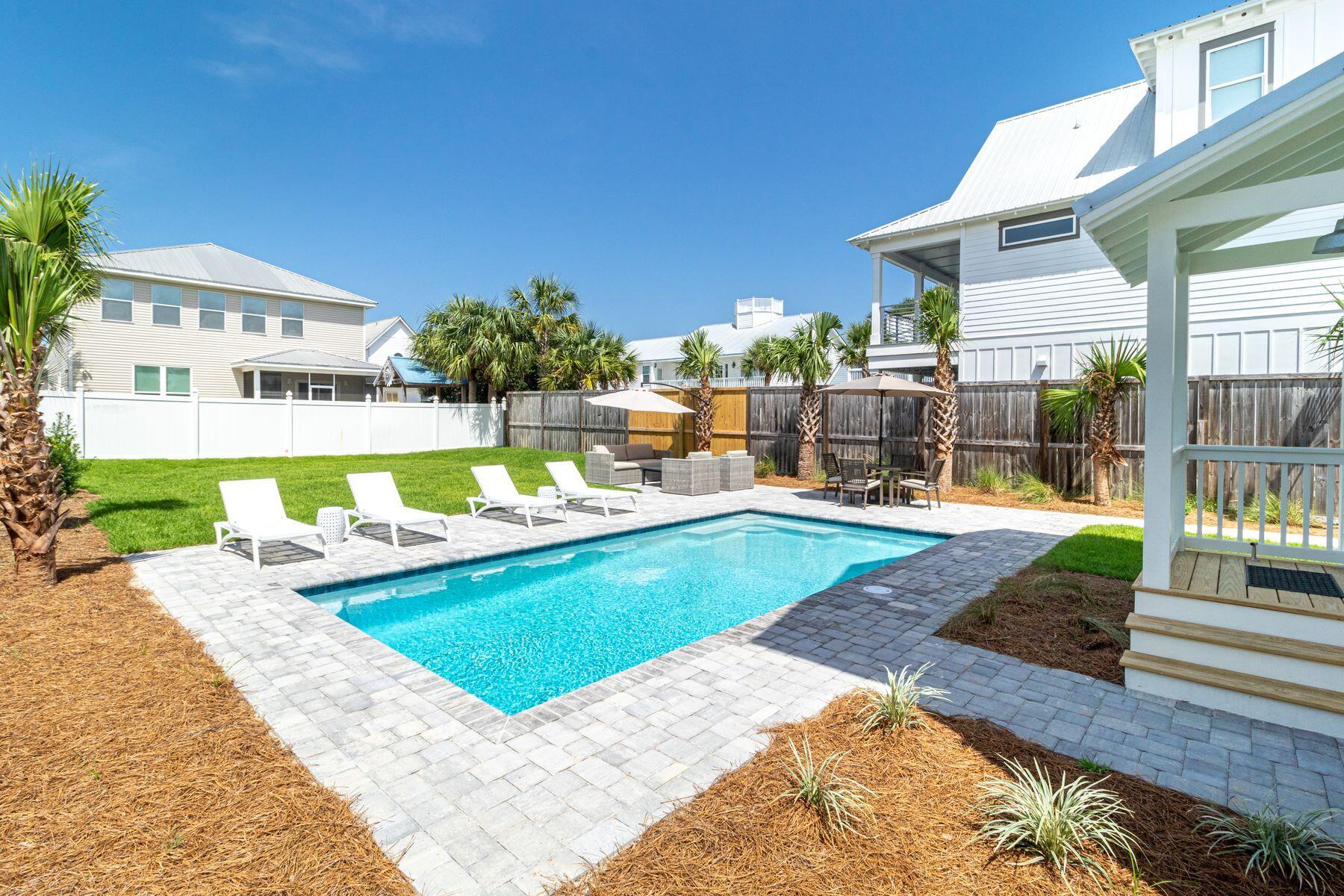 76 Stingray Street