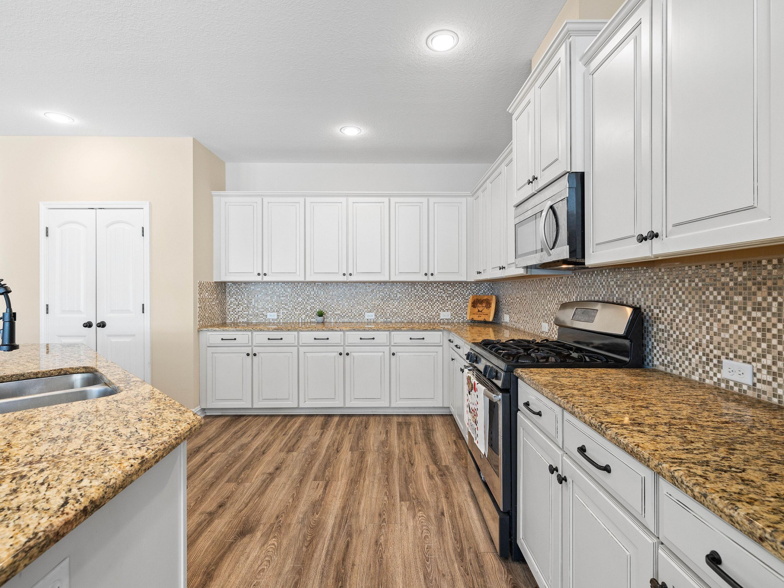 705 Breakfast Point Boulevard