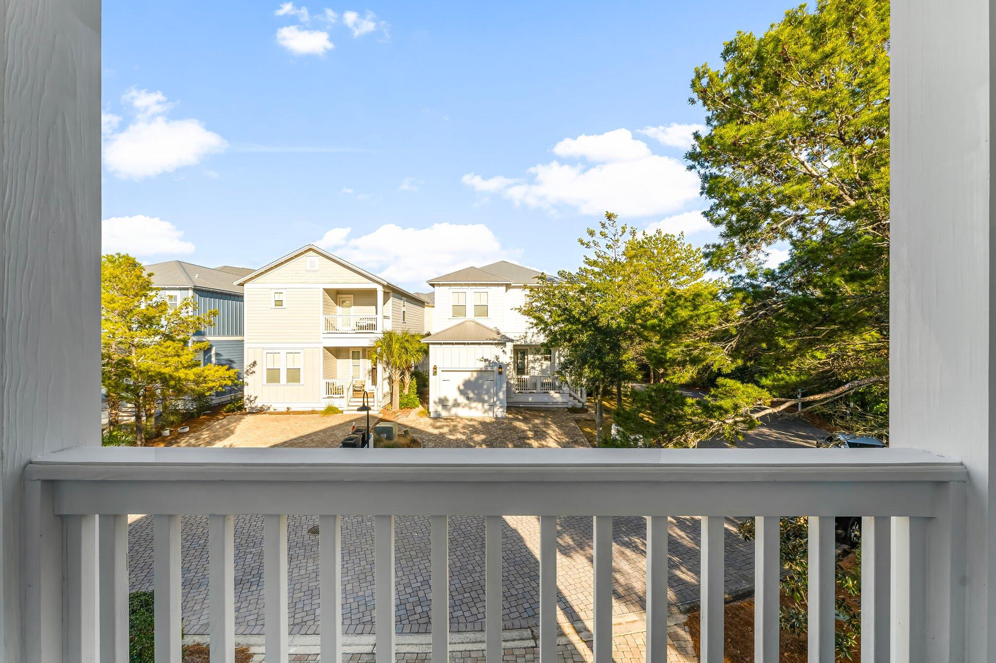 353 Gulfview Circle