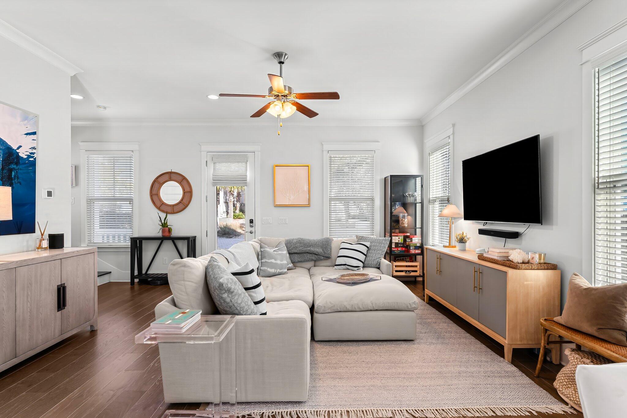 353 Gulfview Circle