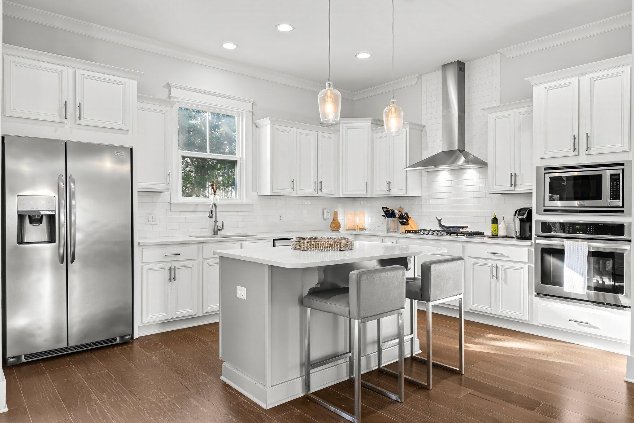 353 Gulfview Circle
