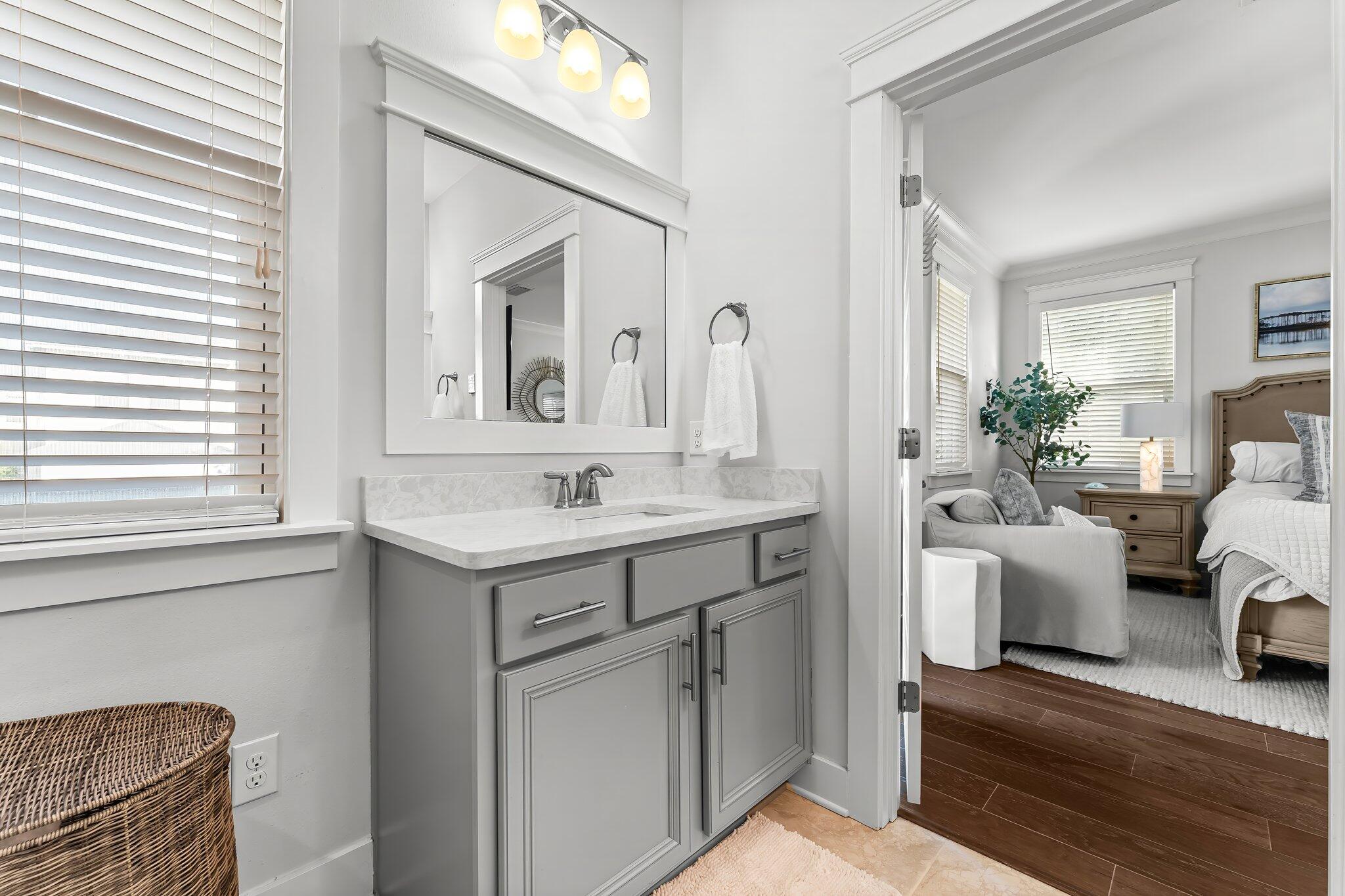 353 Gulfview Circle