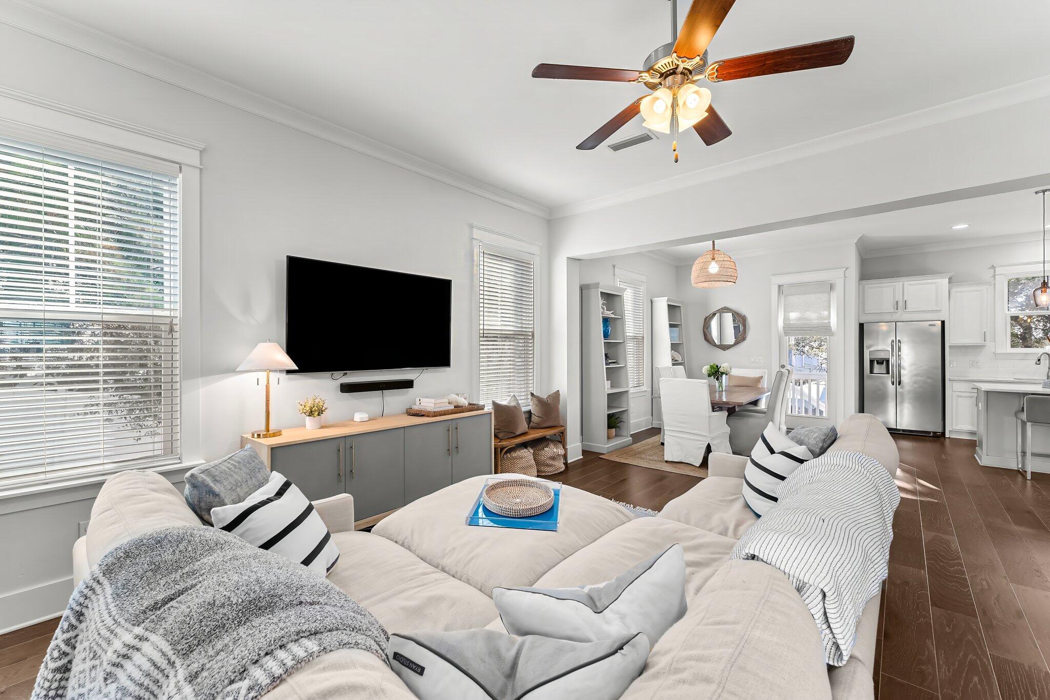 353 Gulfview Circle
