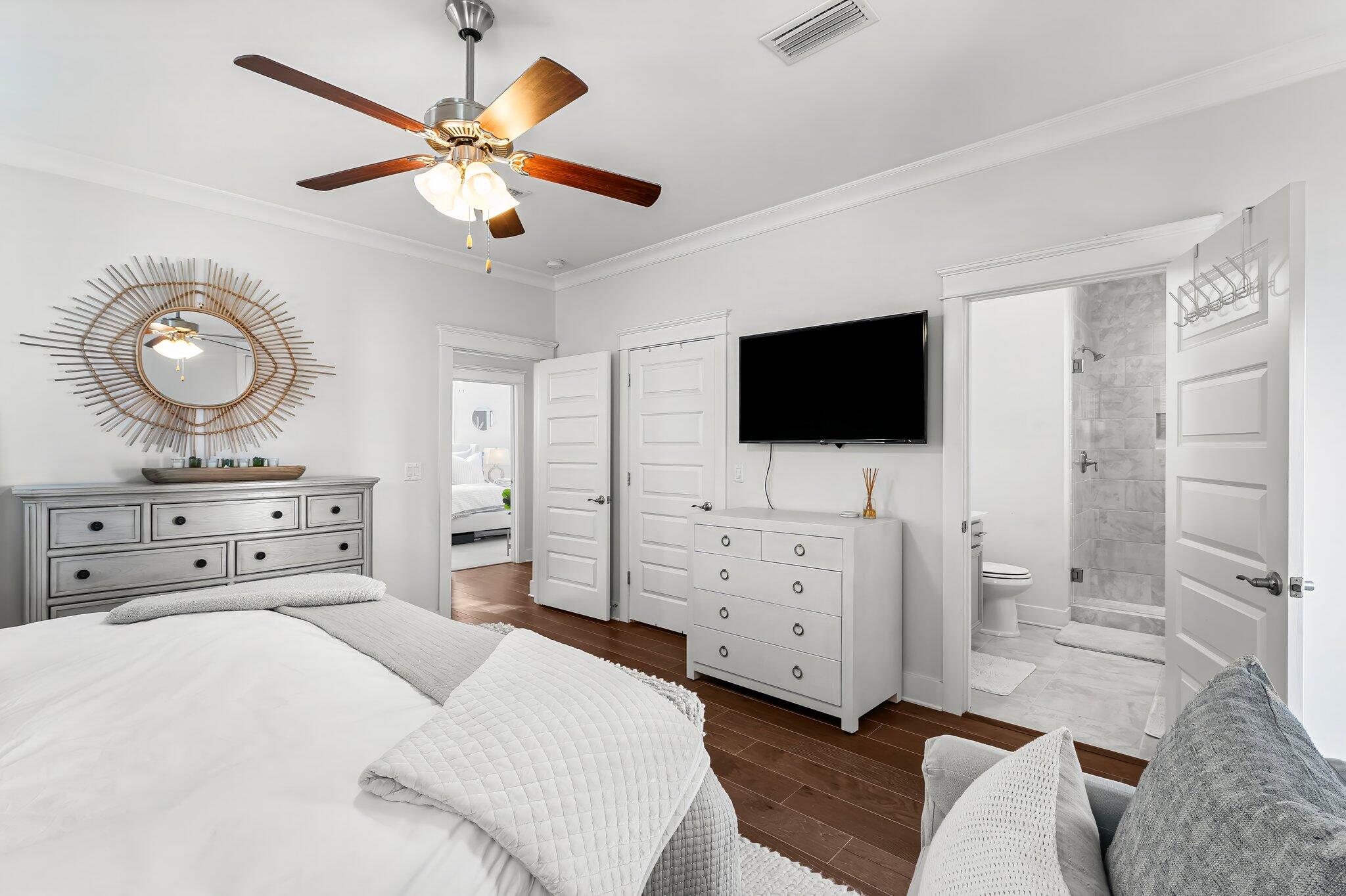 353 Gulfview Circle