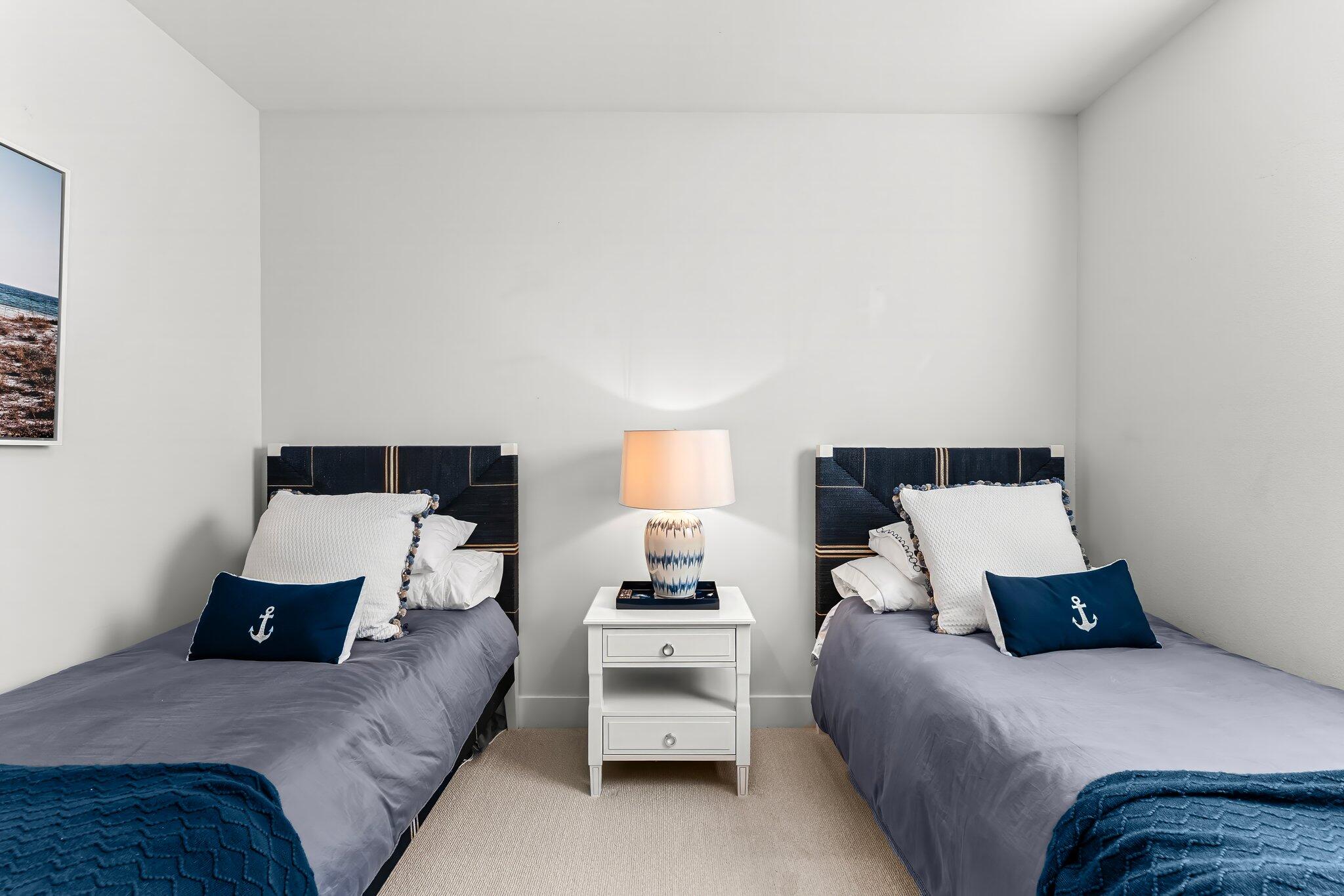 353 Gulfview Circle