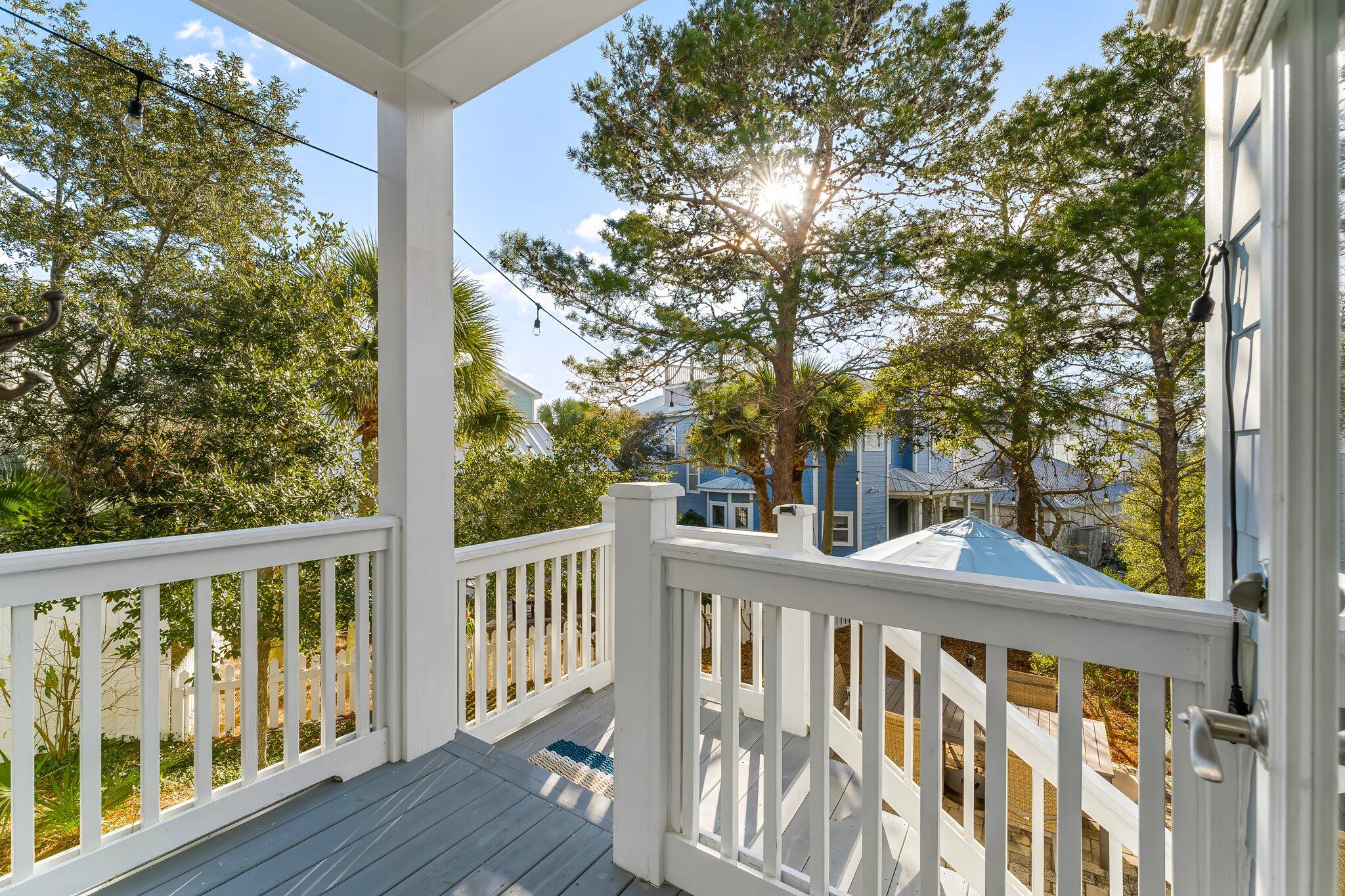 353 Gulfview Circle