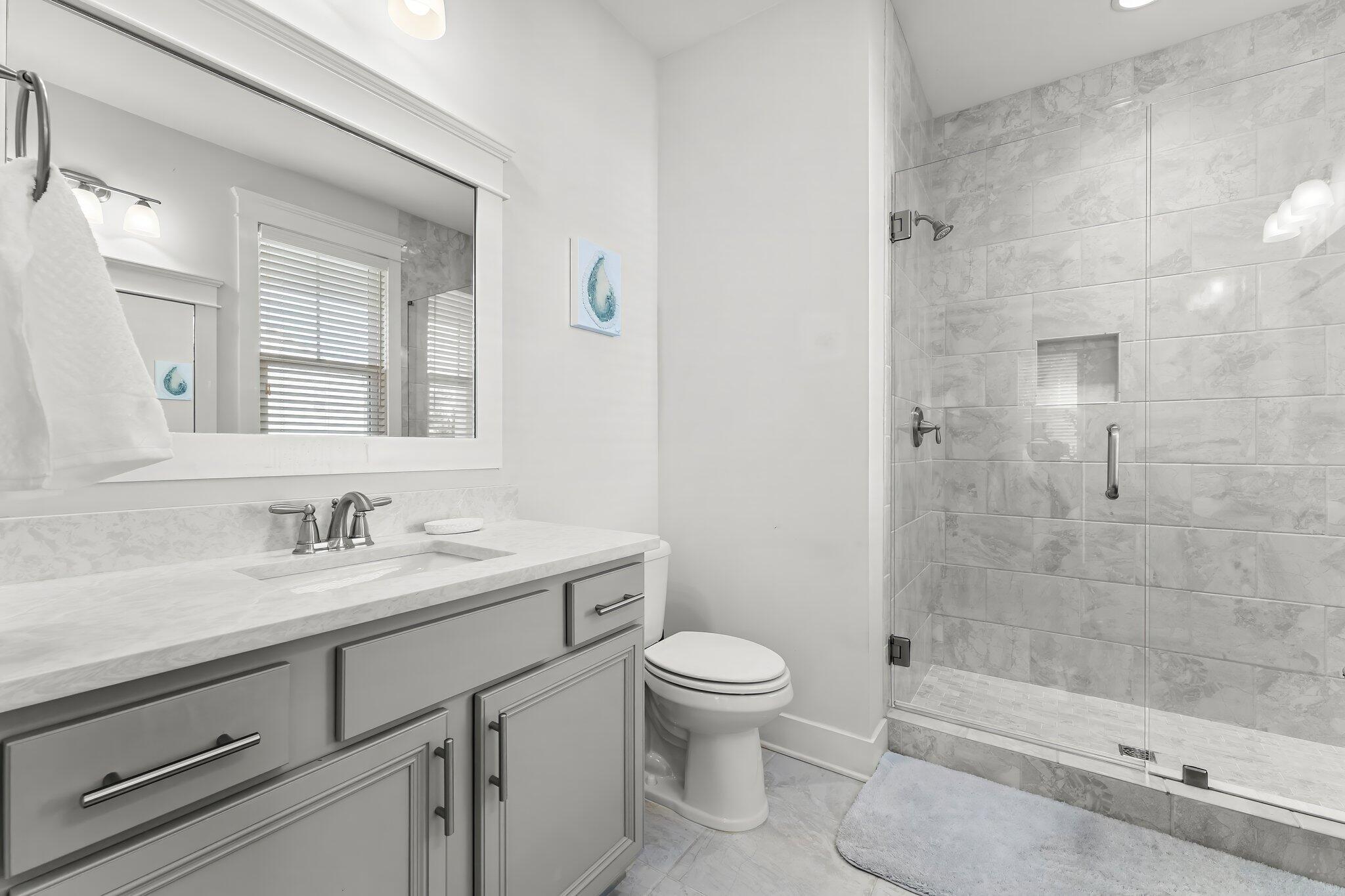 353 Gulfview Circle