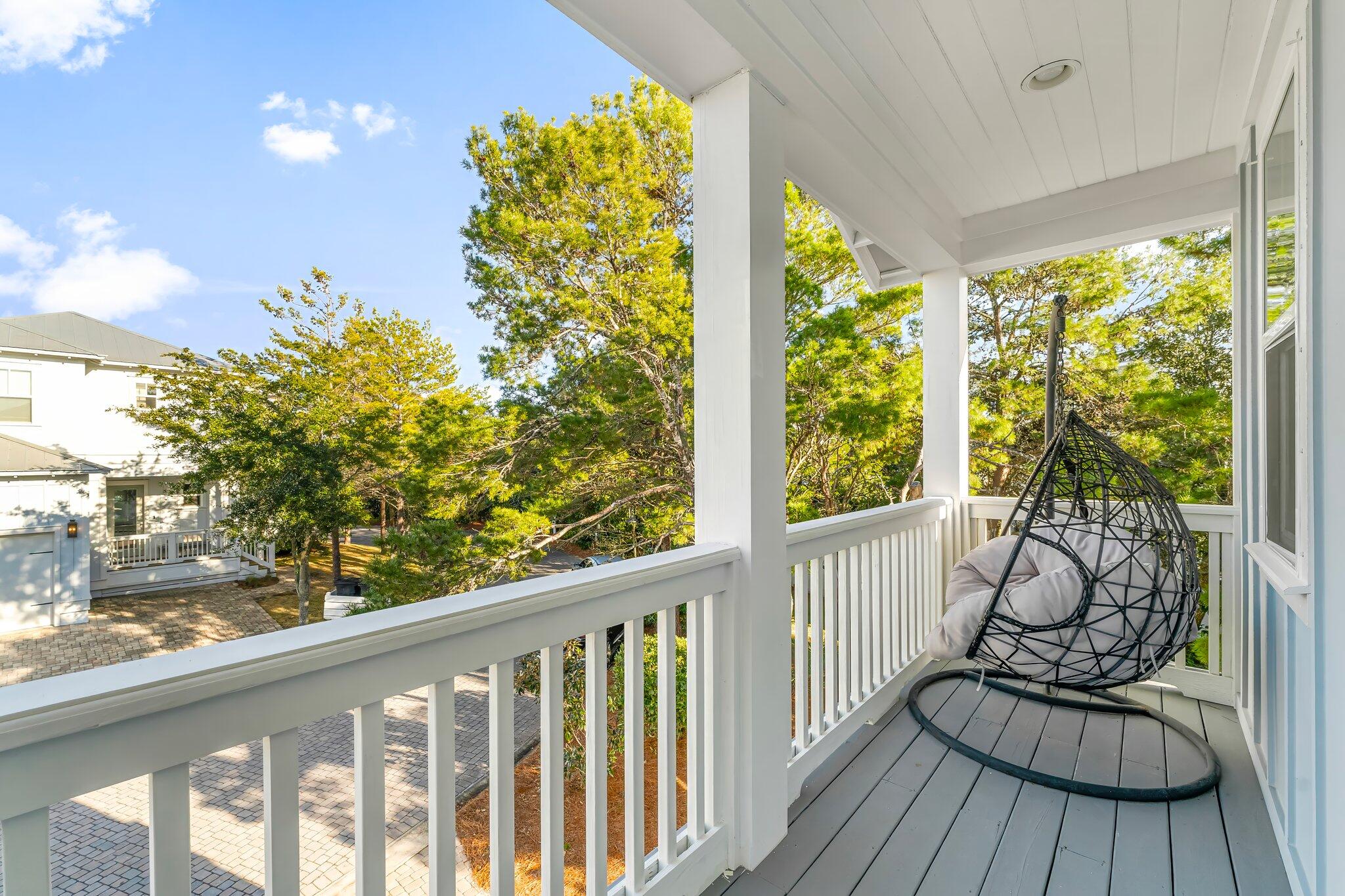 353 Gulfview Circle