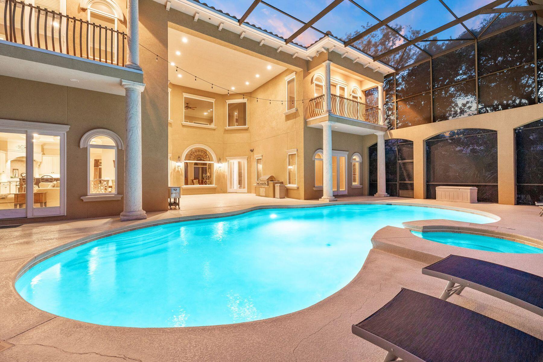 4511 Sawgrass Way