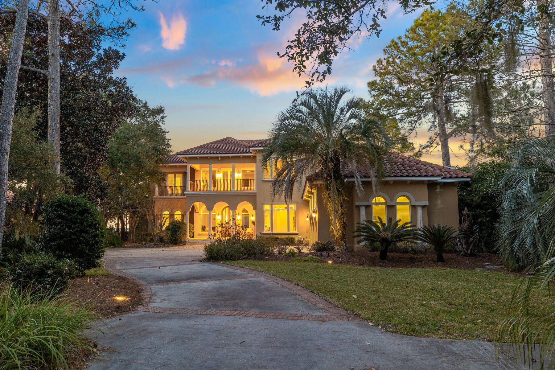 4511 Sawgrass Way