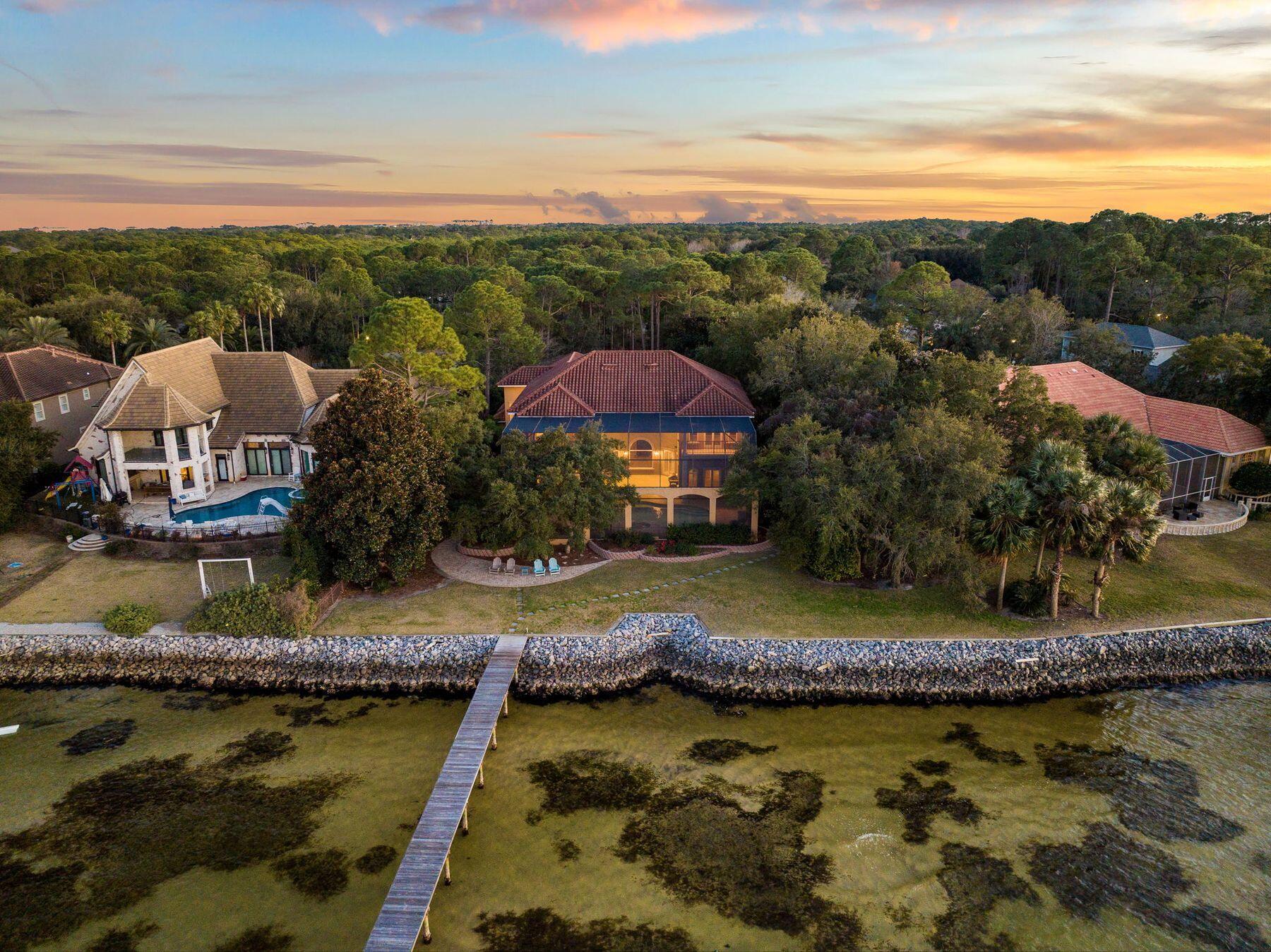 4511 Sawgrass Way
