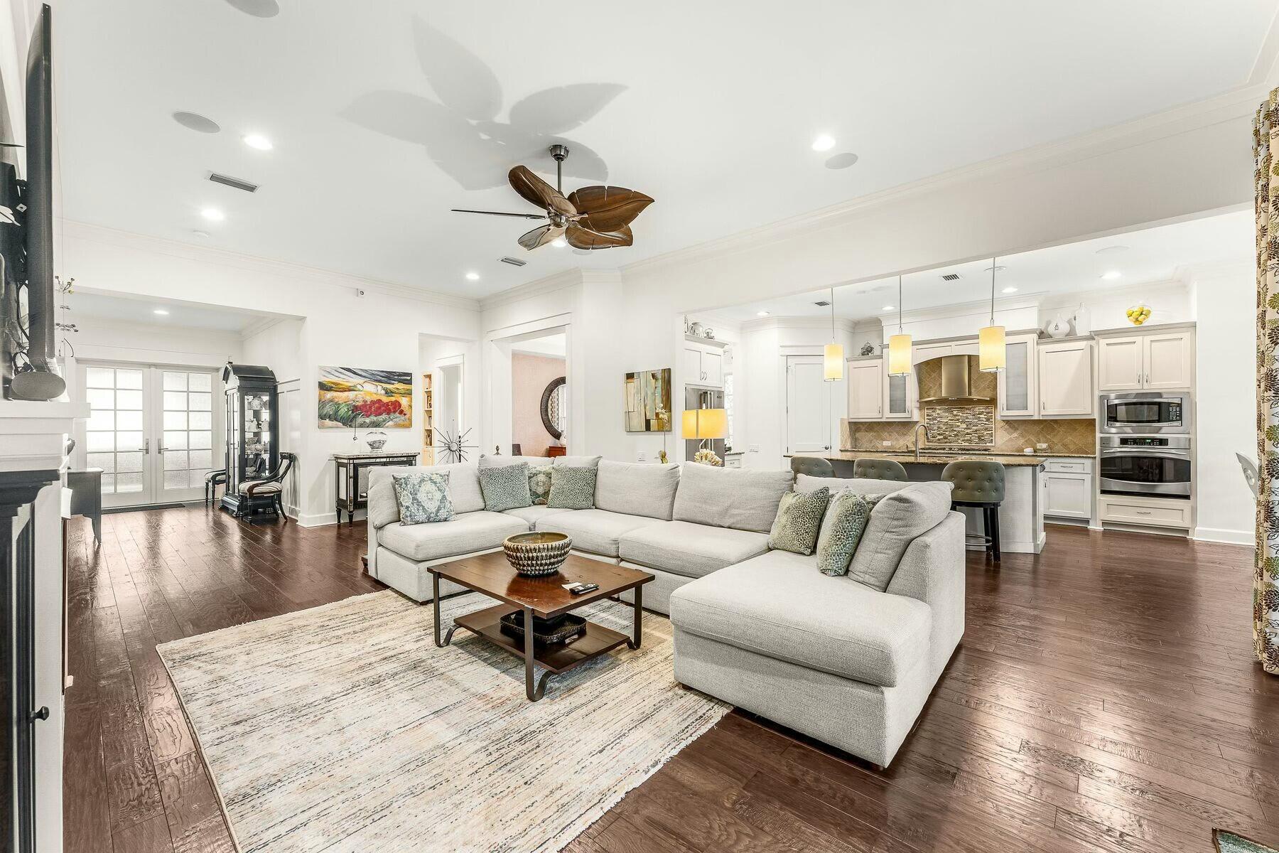 1206 Prospect Promenade