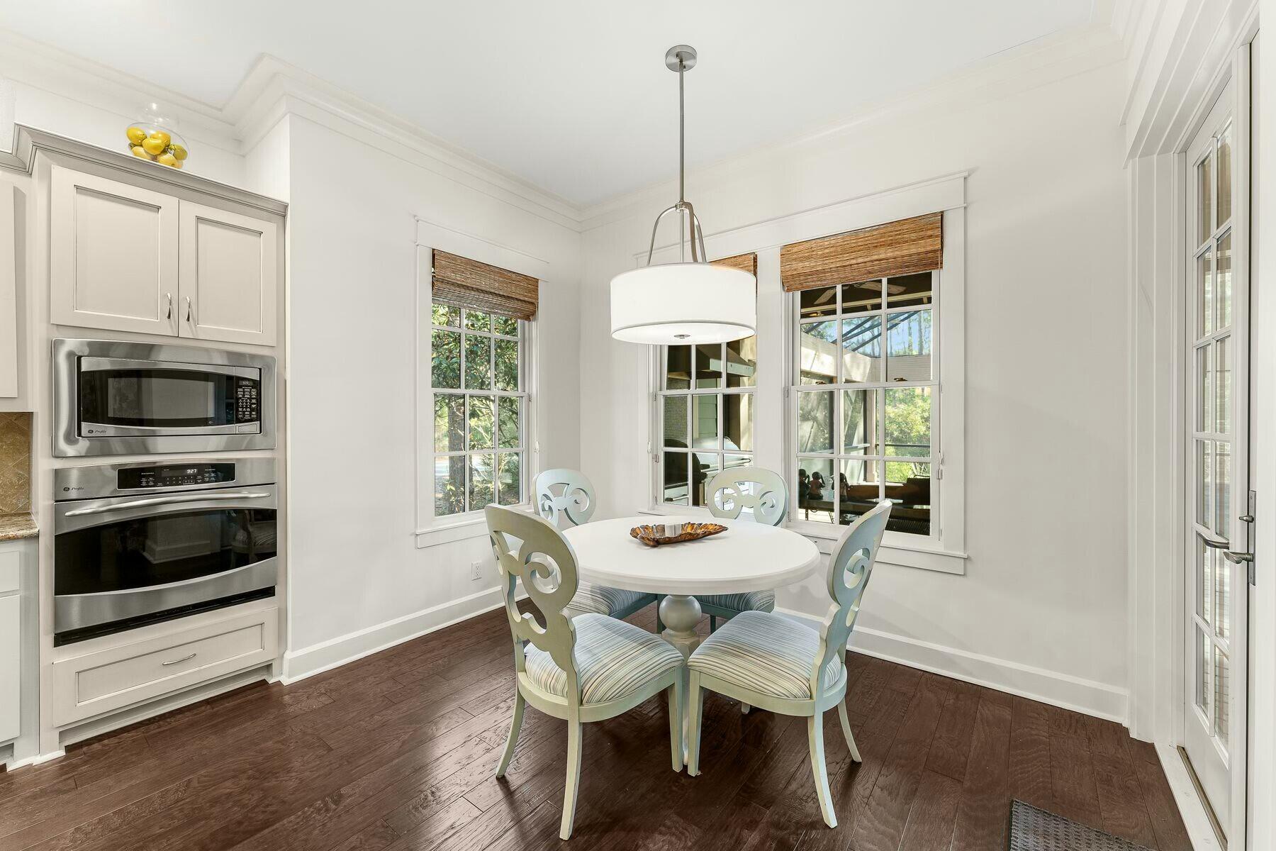 1206 Prospect Promenade