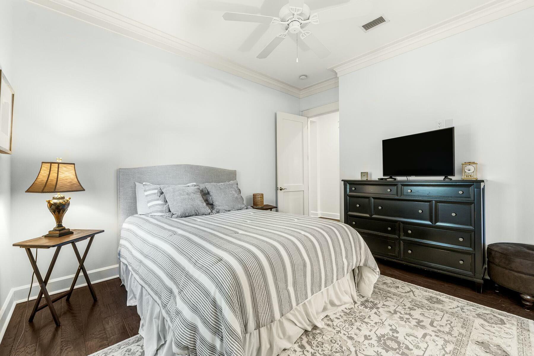 1206 Prospect Promenade