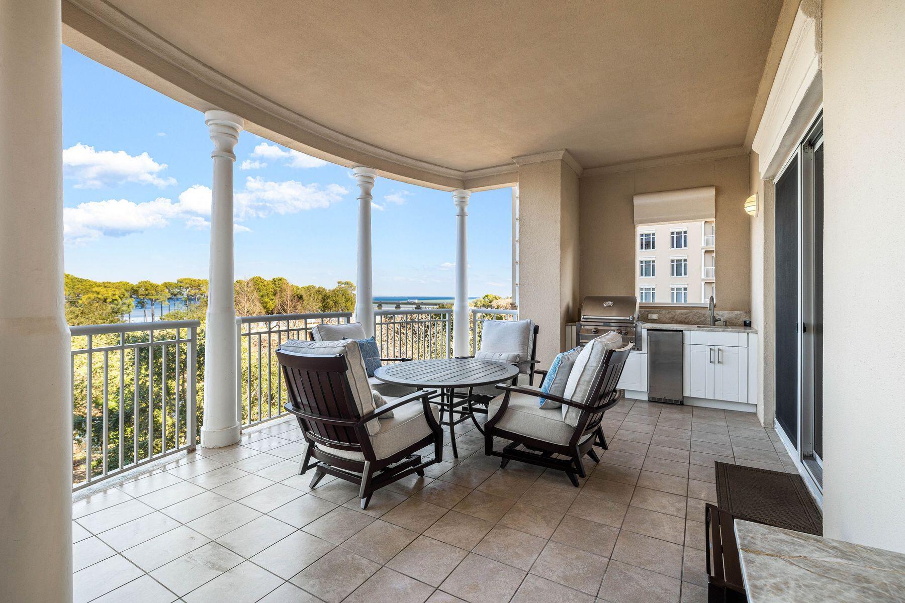 408 Kelly Plantation Drive, UNIT 409