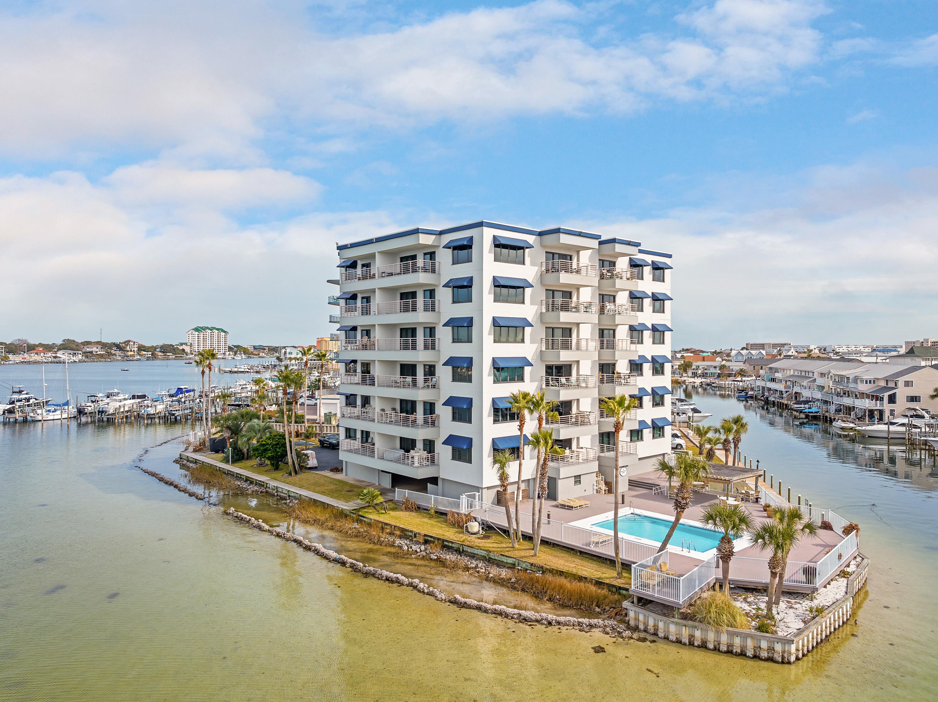 223 Durango Road, 3B