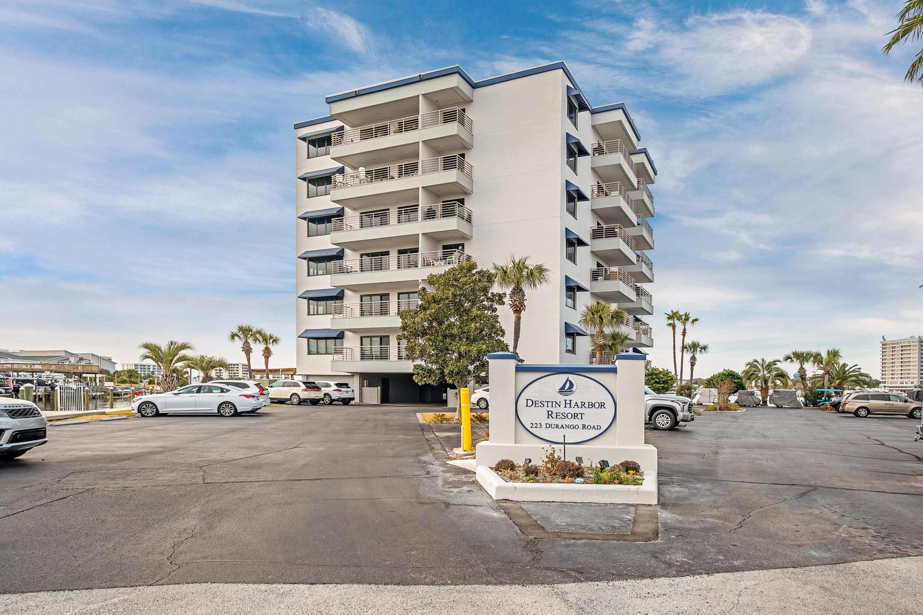 223 Durango Road, 3B