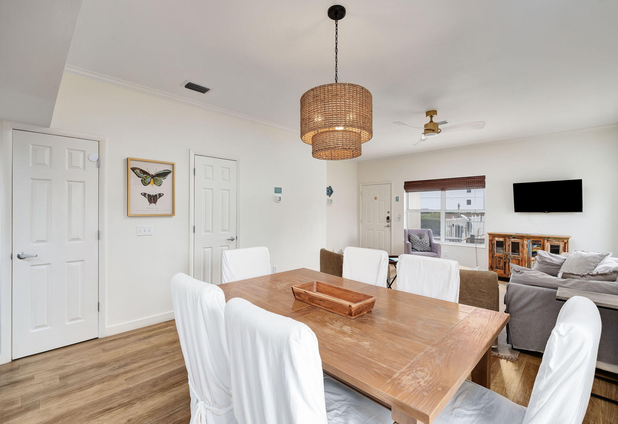 3668 East County Highway 30A, Townhouse A