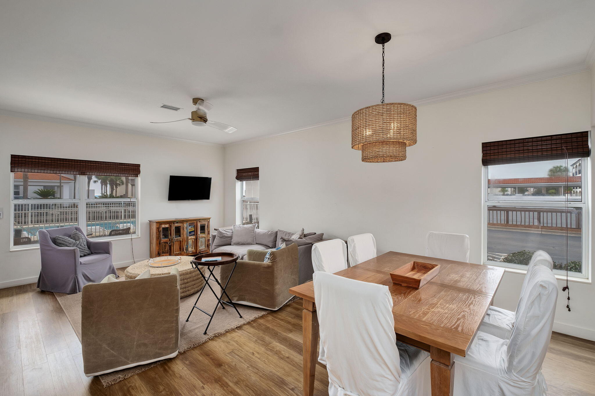 3668 East County Highway 30A, Townhouse A