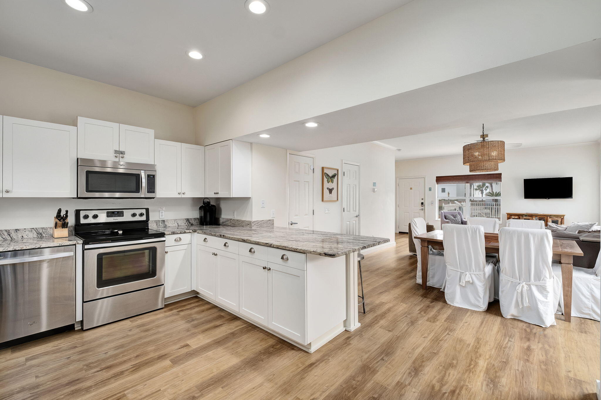 3668 East County Highway 30A, Townhouse A